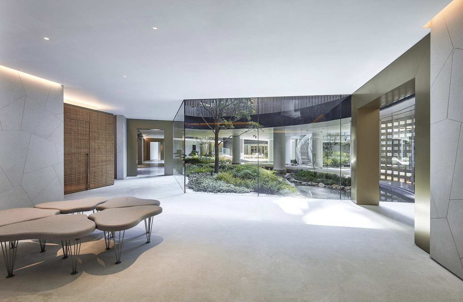 香港·Fleur Pavilia高档公寓会所及门厅设计