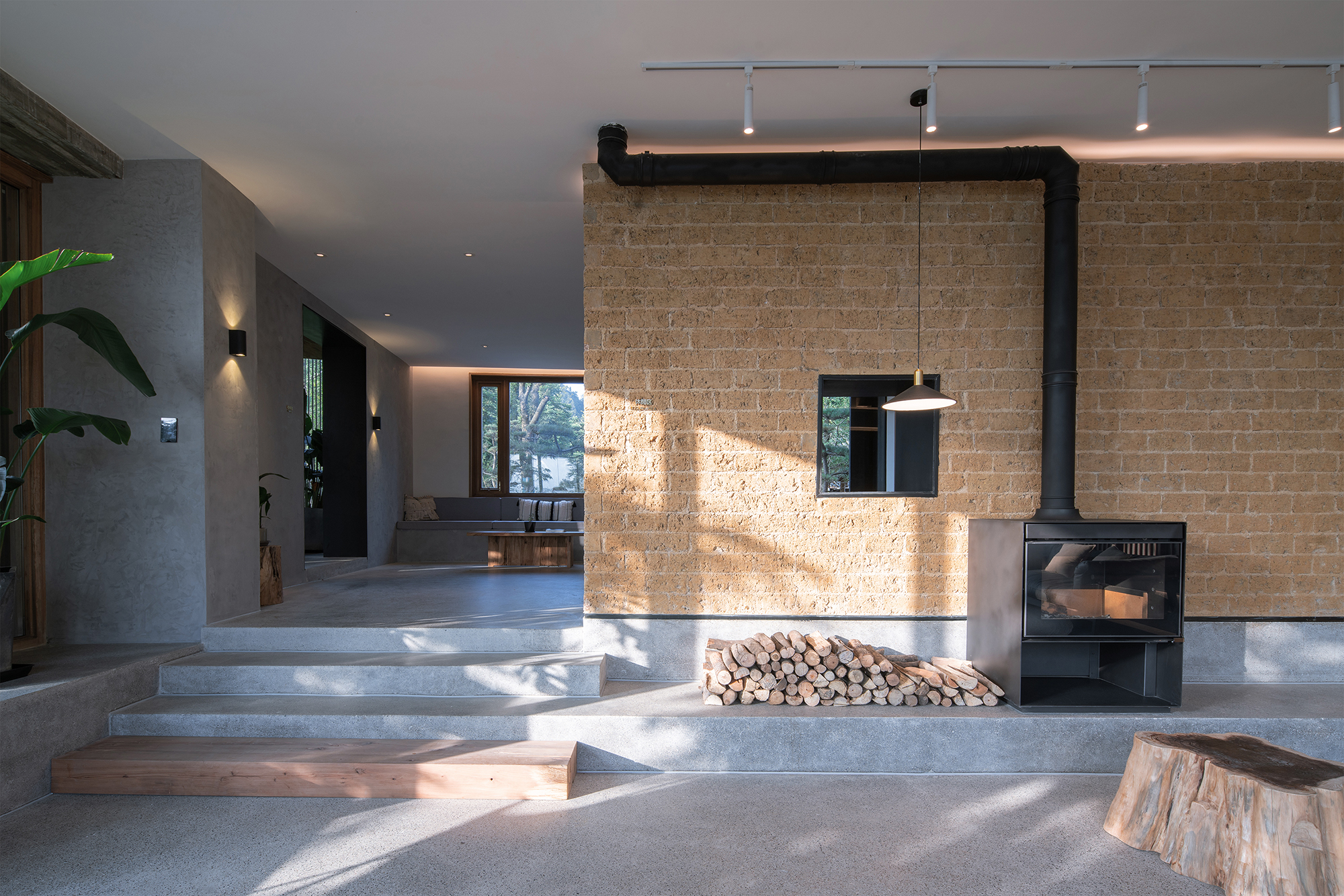 张家界·马儿山燕儿窝民宿 / 尌林建筑