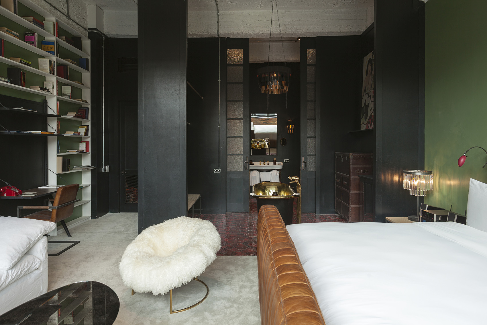 格鲁吉亚·Stamba工业风酒店设计