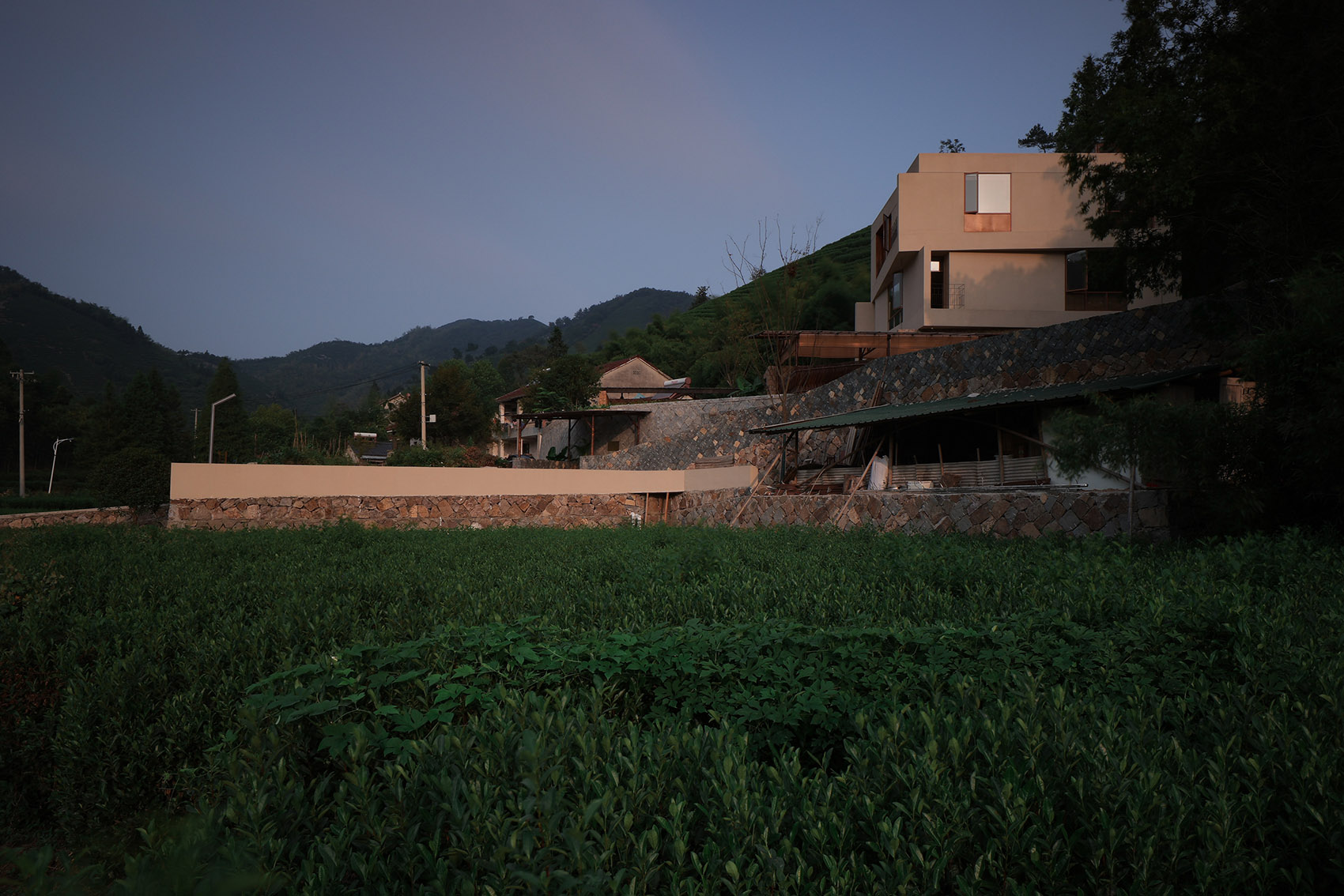 湖州莫干山·“木子林夕云”民宿 / 实在建筑