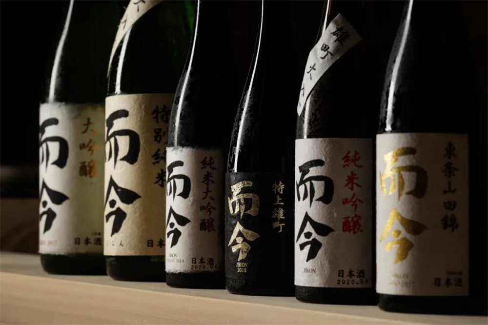 深圳·“植庭寿司”日料店设计 / 春山秋水