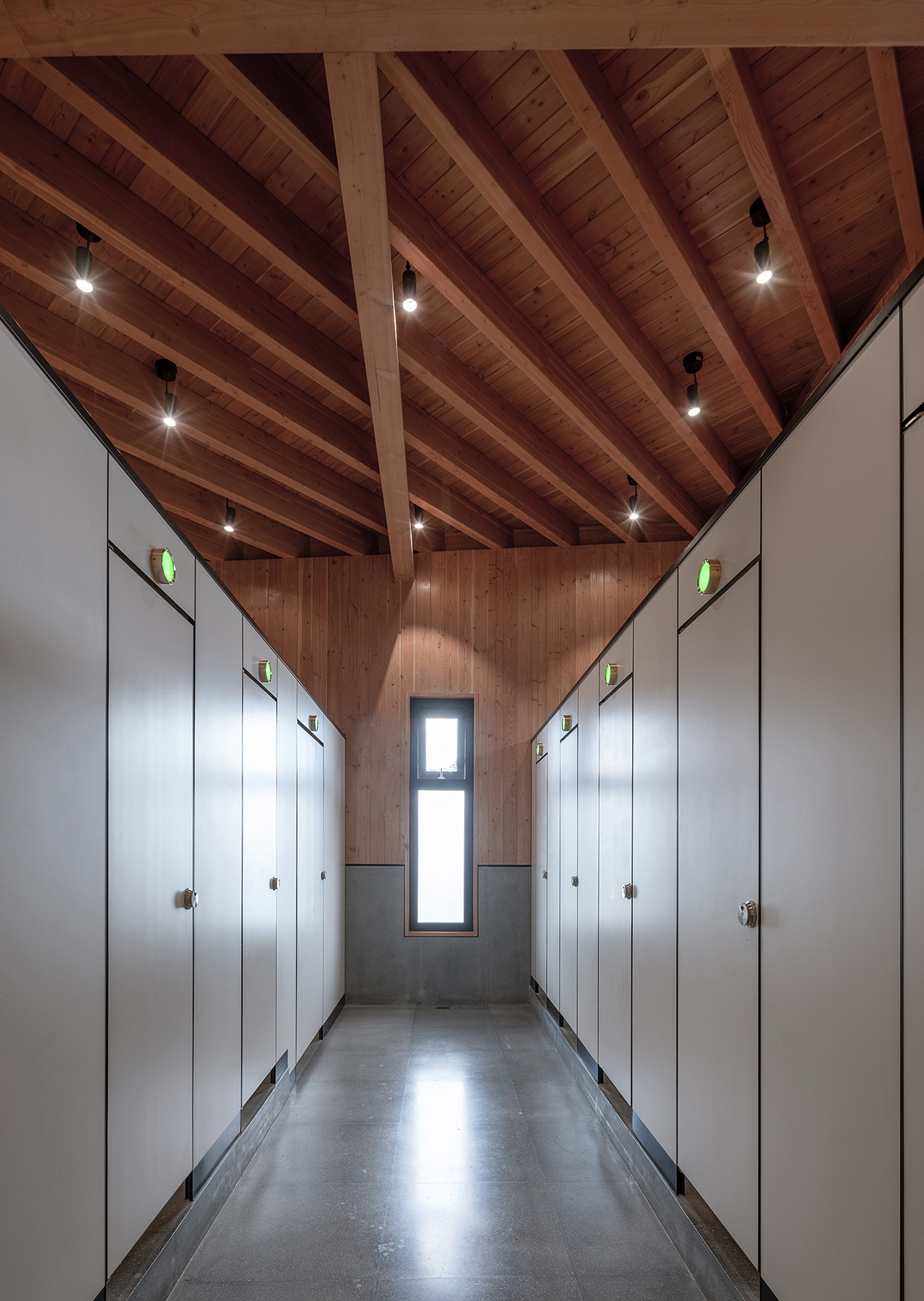 杭州·“阳陂湖湿地”接待中心设计 / 尌林建筑