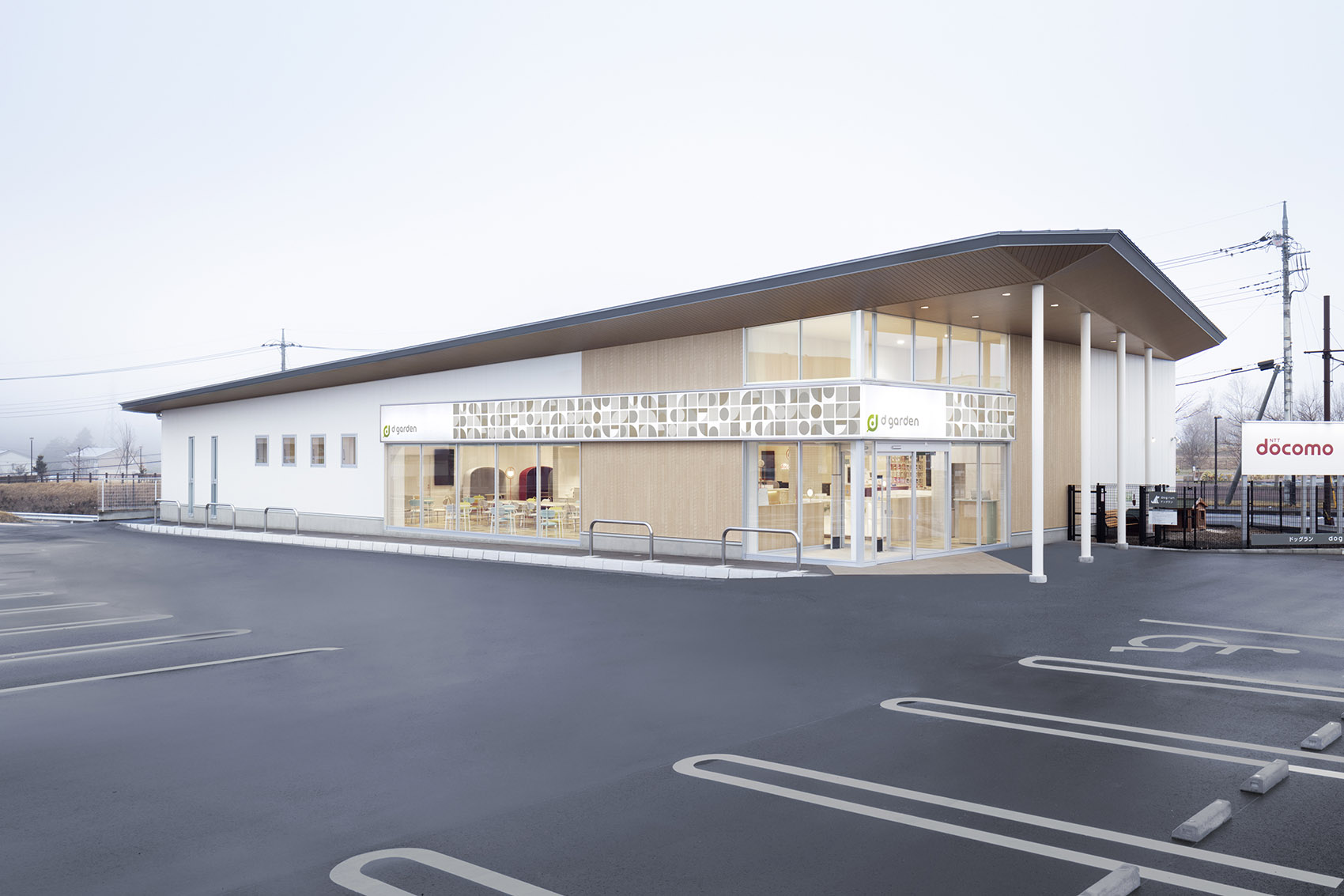 日本·docomo新零售体验店设计 / nendo