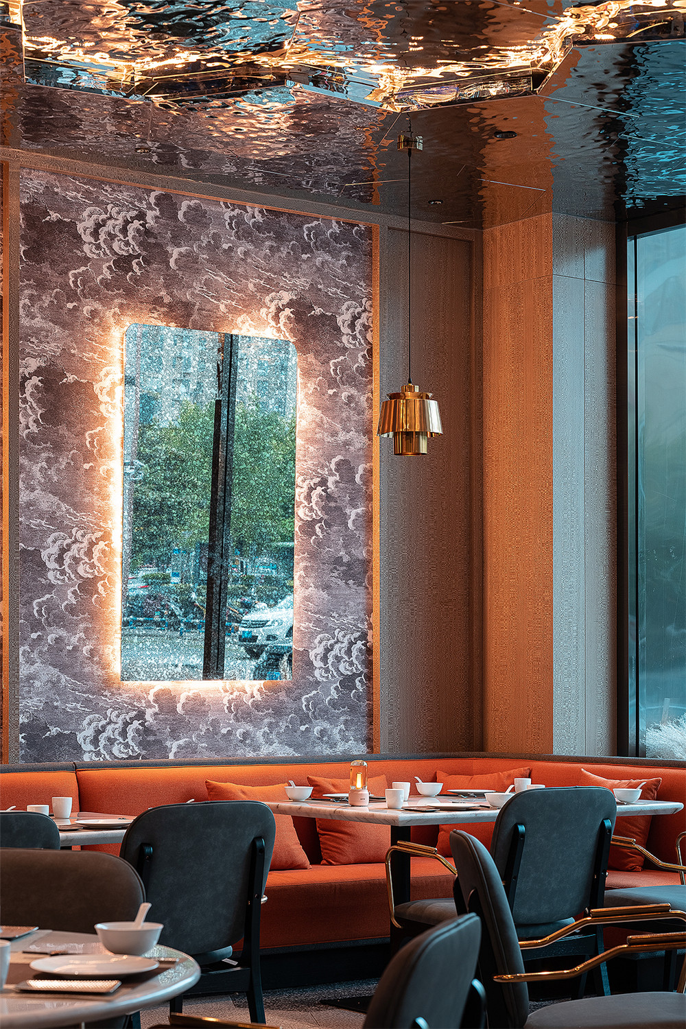 江苏常熟·“海上一品海鲜姿造”精品餐厅设计 / 应物象形