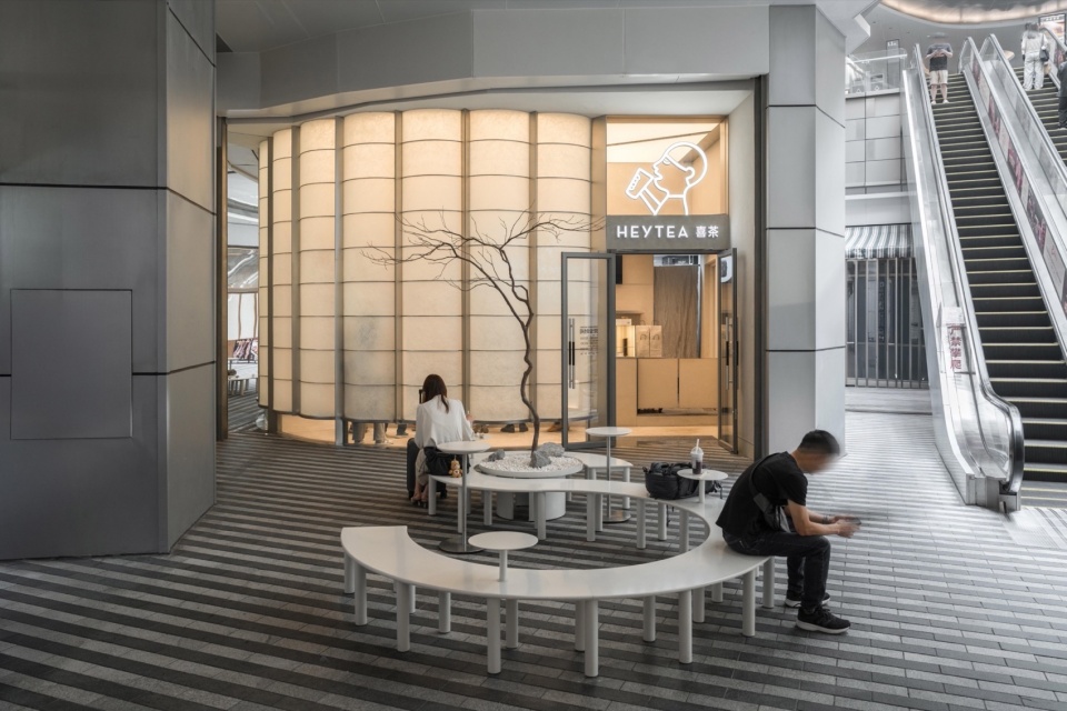 喜茶卓悦中心店 &middot; 深圳 | 如室建筑设计事务所