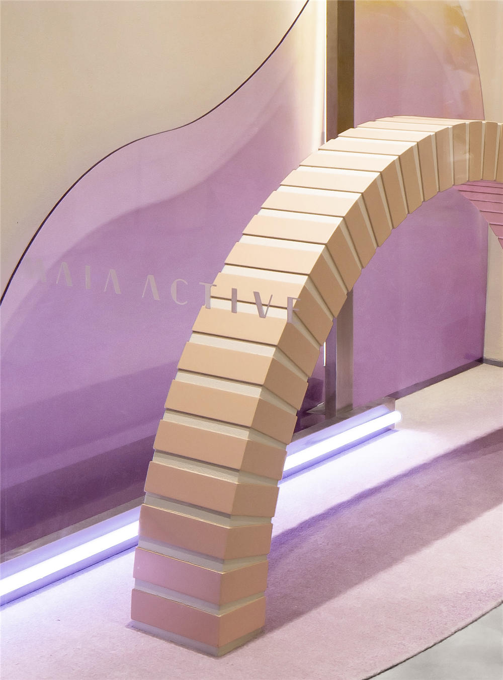 北京·MAIA ACTIVE旗舰店 / Sò Studio