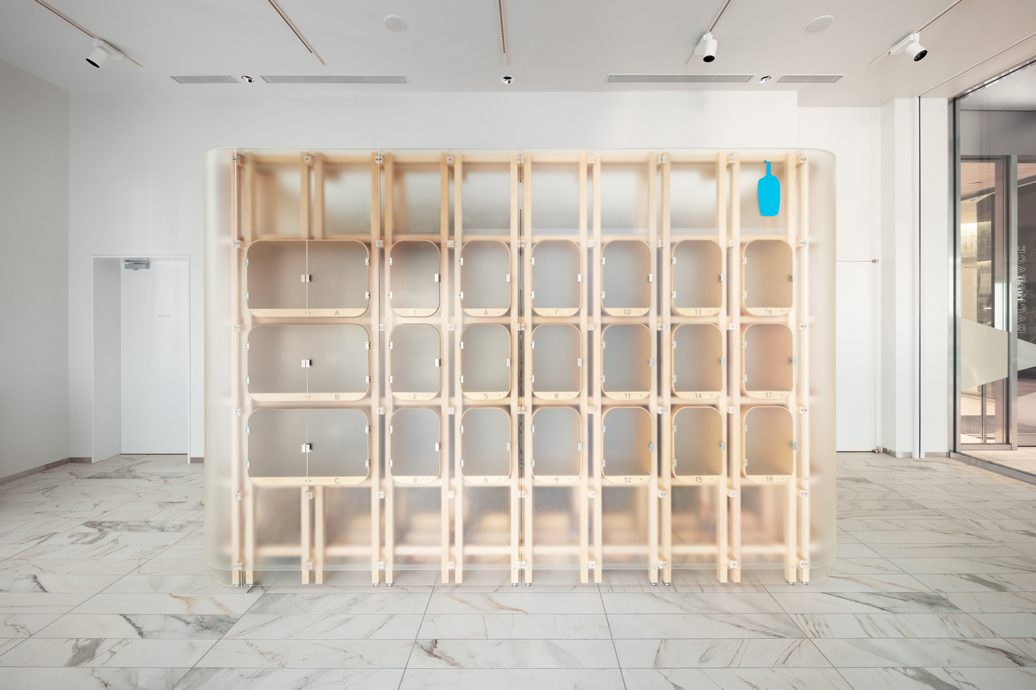日本·“蓝瓶咖啡”快闪店设计 / Schemata Architects