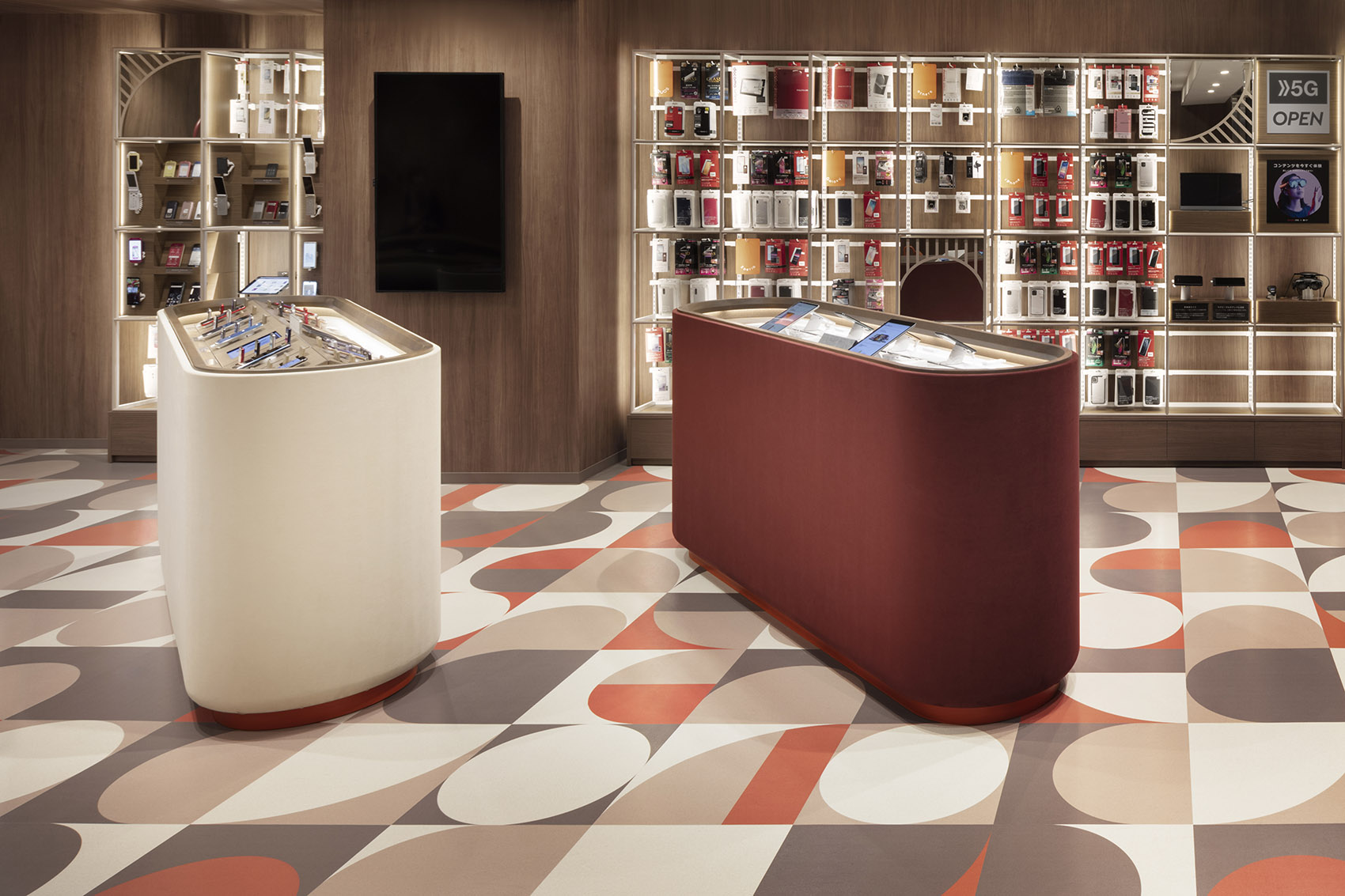 日本·docomo新零售体验店设计 / nendo