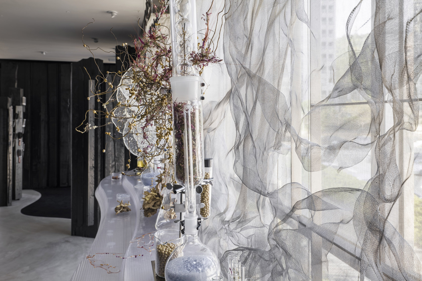 台湾·“碳境”—juliArt头皮理疗中心设计 / 水相