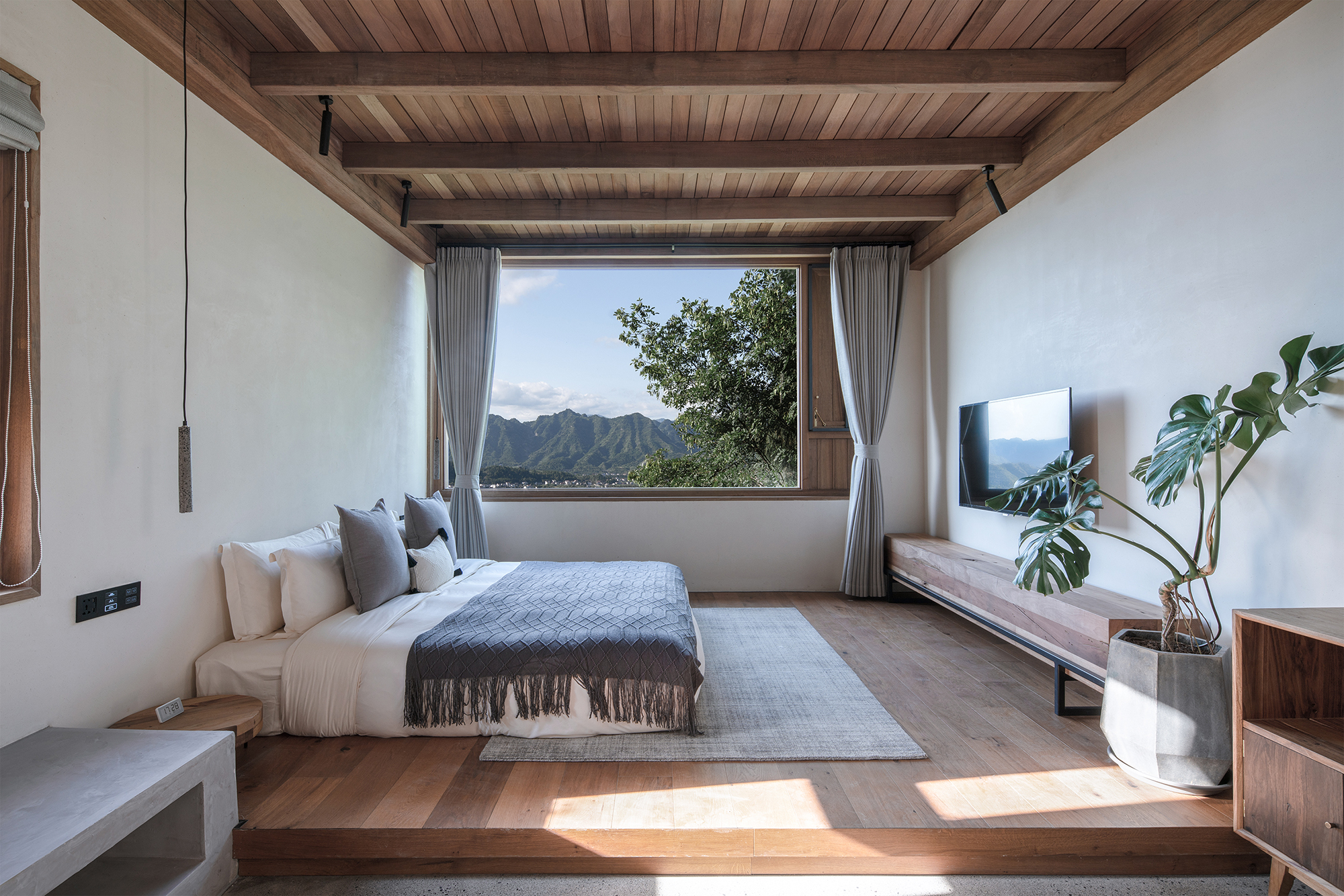 张家界·马儿山燕儿窝民宿 / 尌林建筑