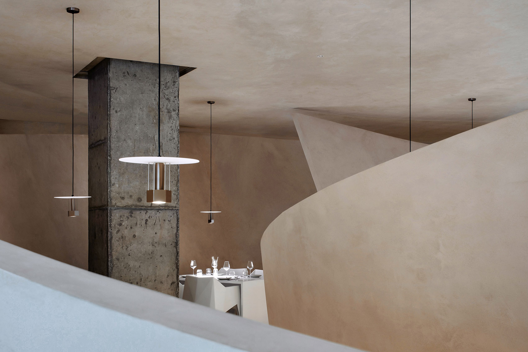 福州·“CHOSOP川索”川菜餐厅设计 / 無界