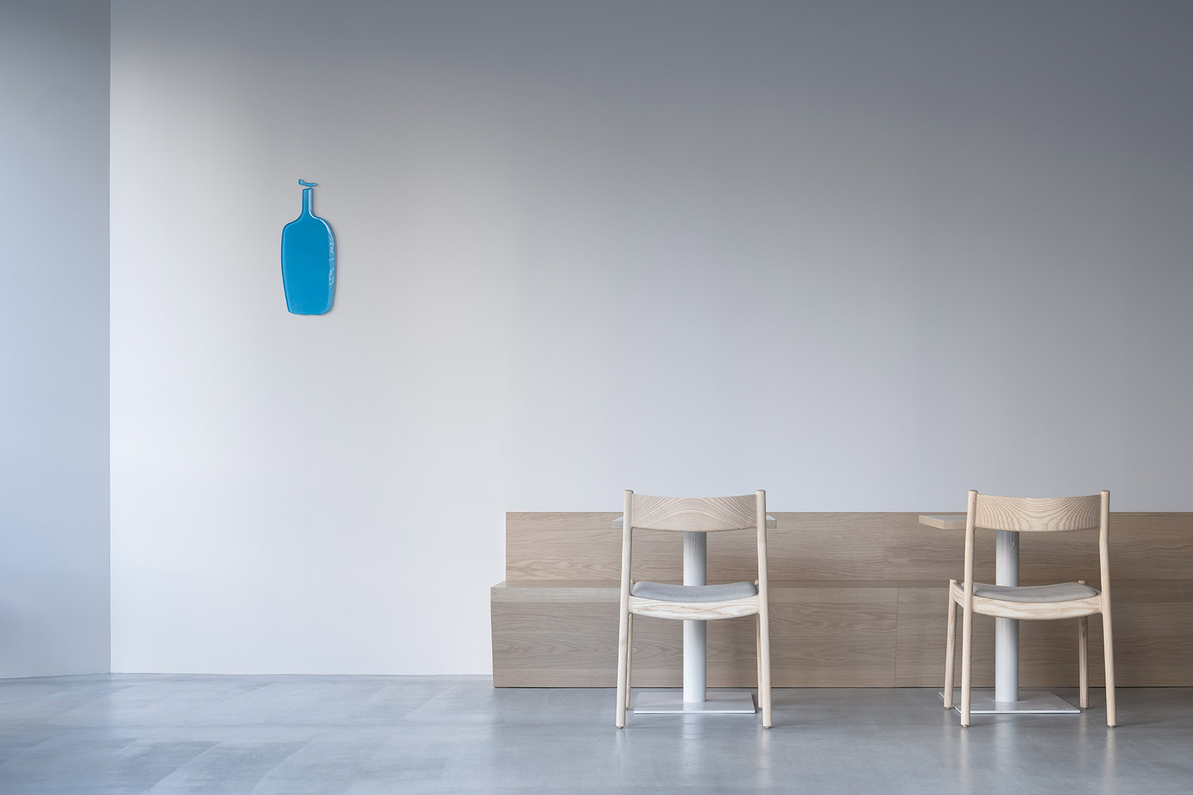 日本大阪·“Blue Bottle Coffee”蓝瓶咖啡厅(梅田茶屋町店) / I IN