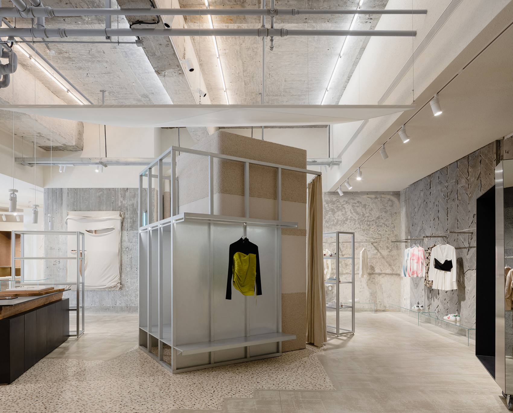 上海·LOOKNOW买手店设计 / Sò Studio
