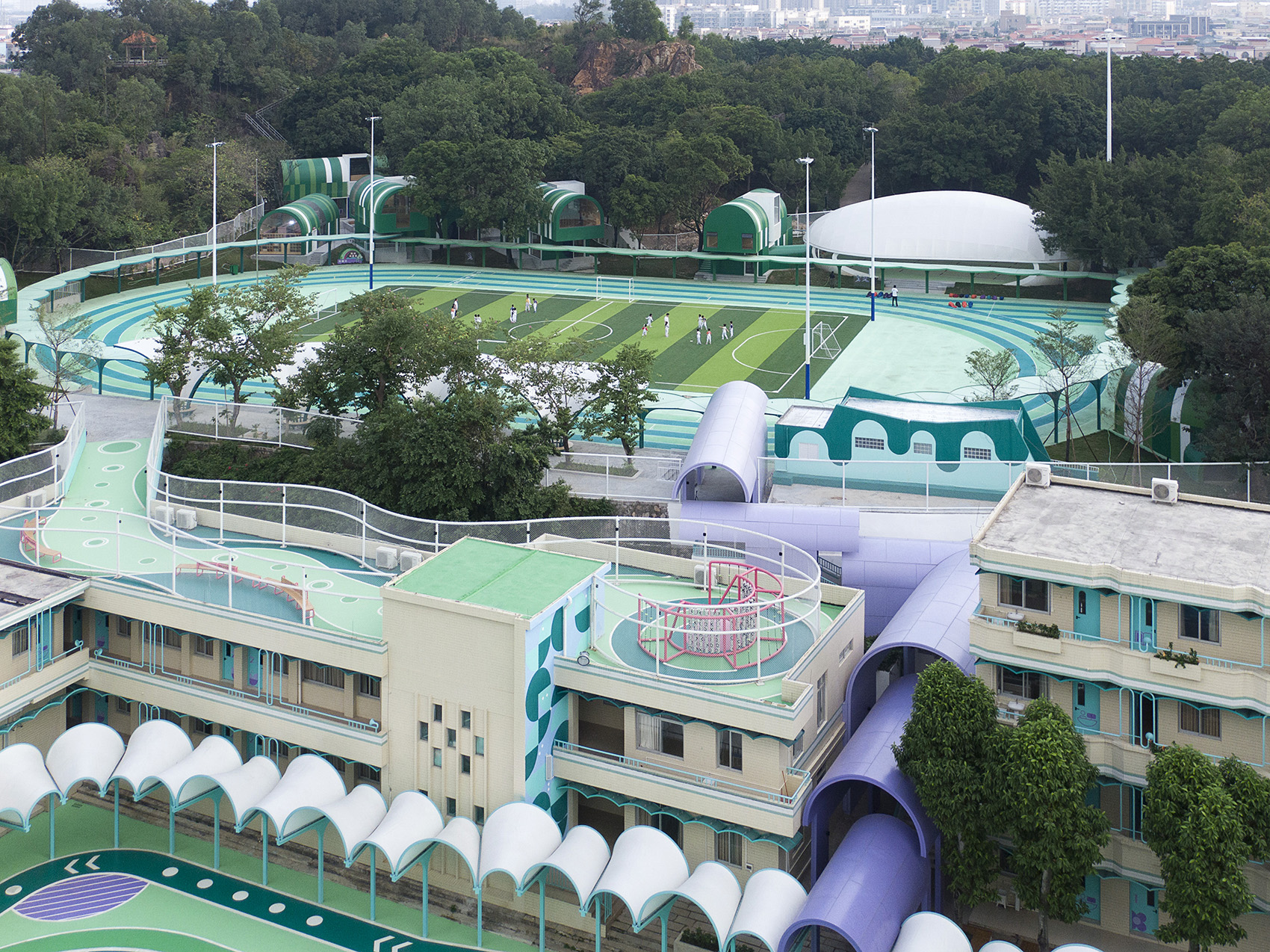 锦屏山麓小学低年级校区微改造·广东佛山 | 竖梁社