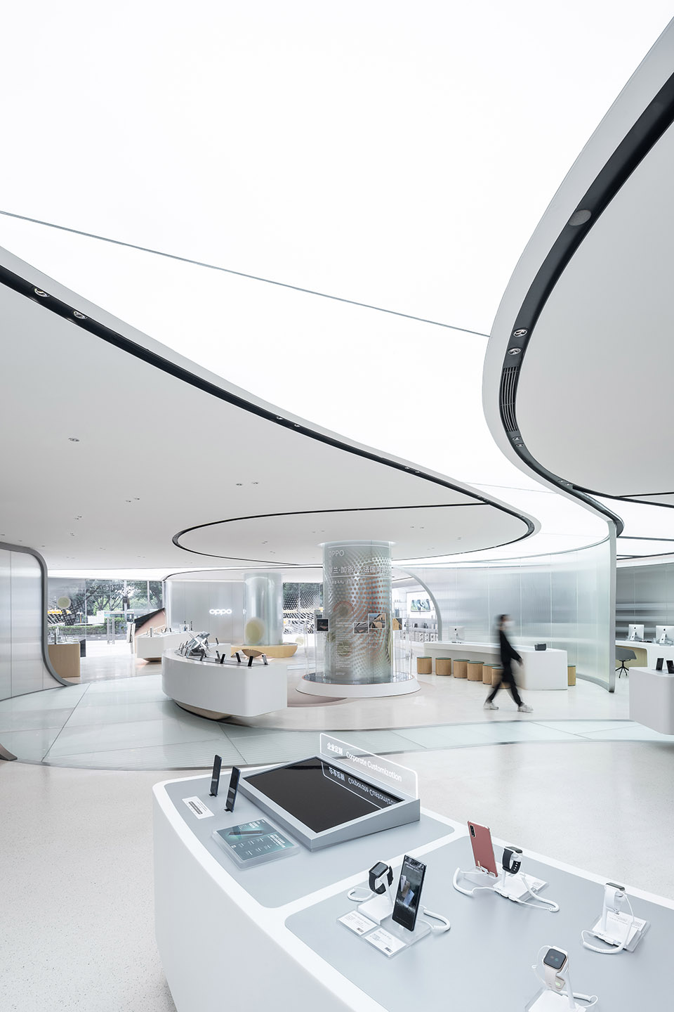广州·OPPO超级旗舰店设计 / UNStudio