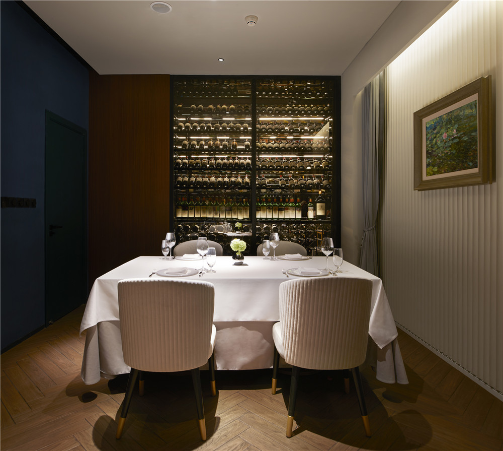 北京·“Oyster talks 四度蚝”精品西餐厅设计 / odd