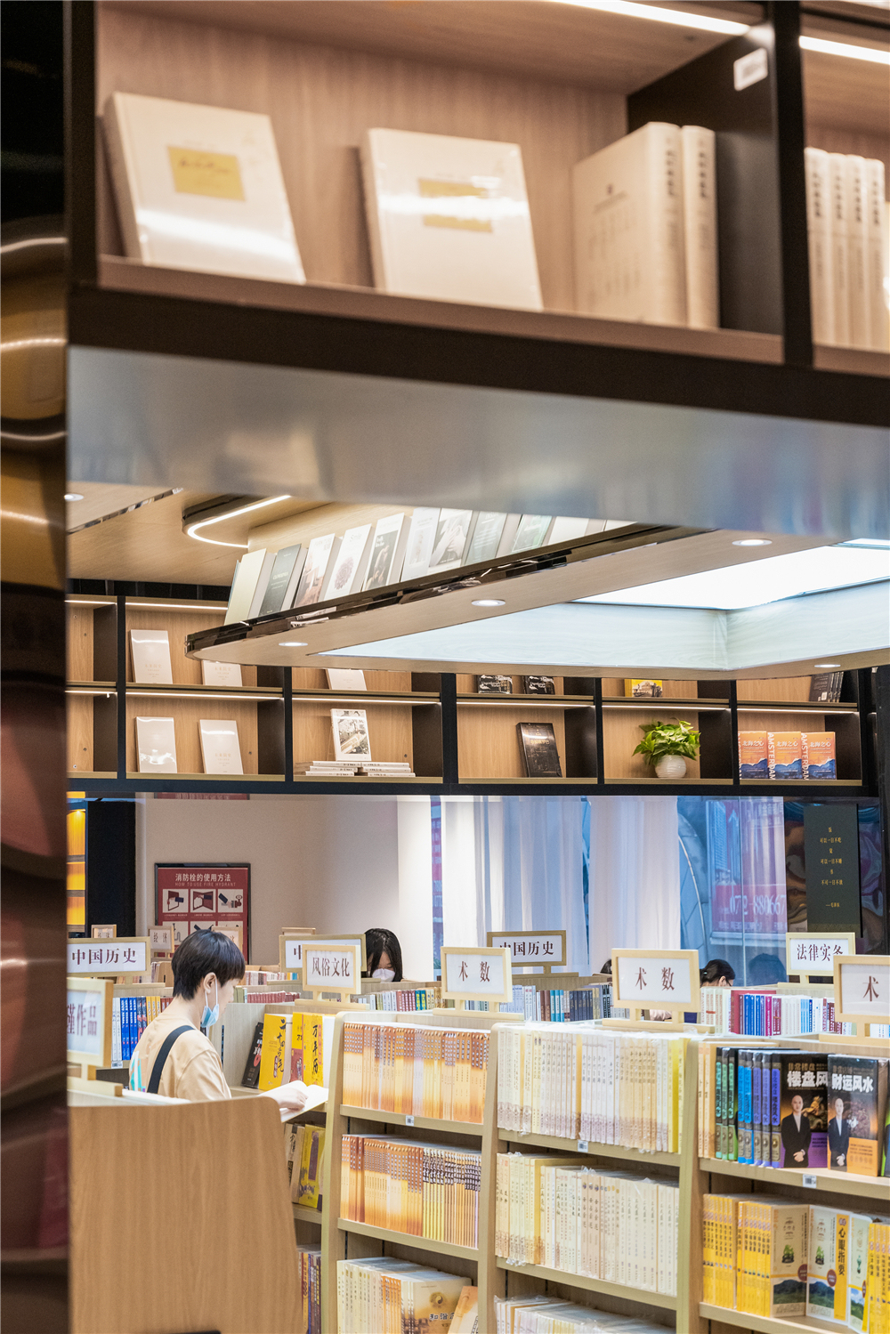灵感实验室 | 柳州新华书店 · 广西 | GLC上海联思建筑设计