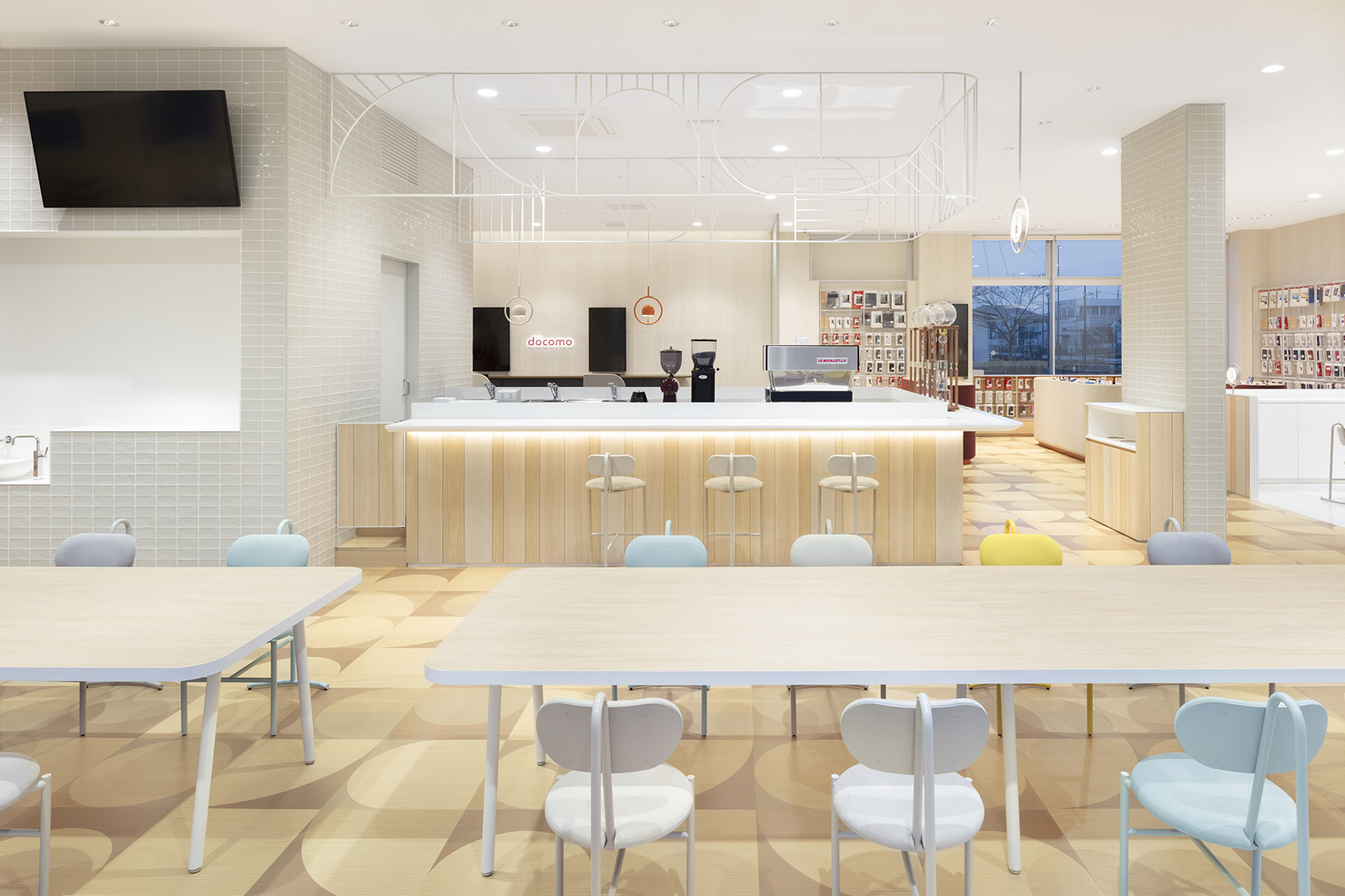 日本·docomo新零售体验店设计 / nendo