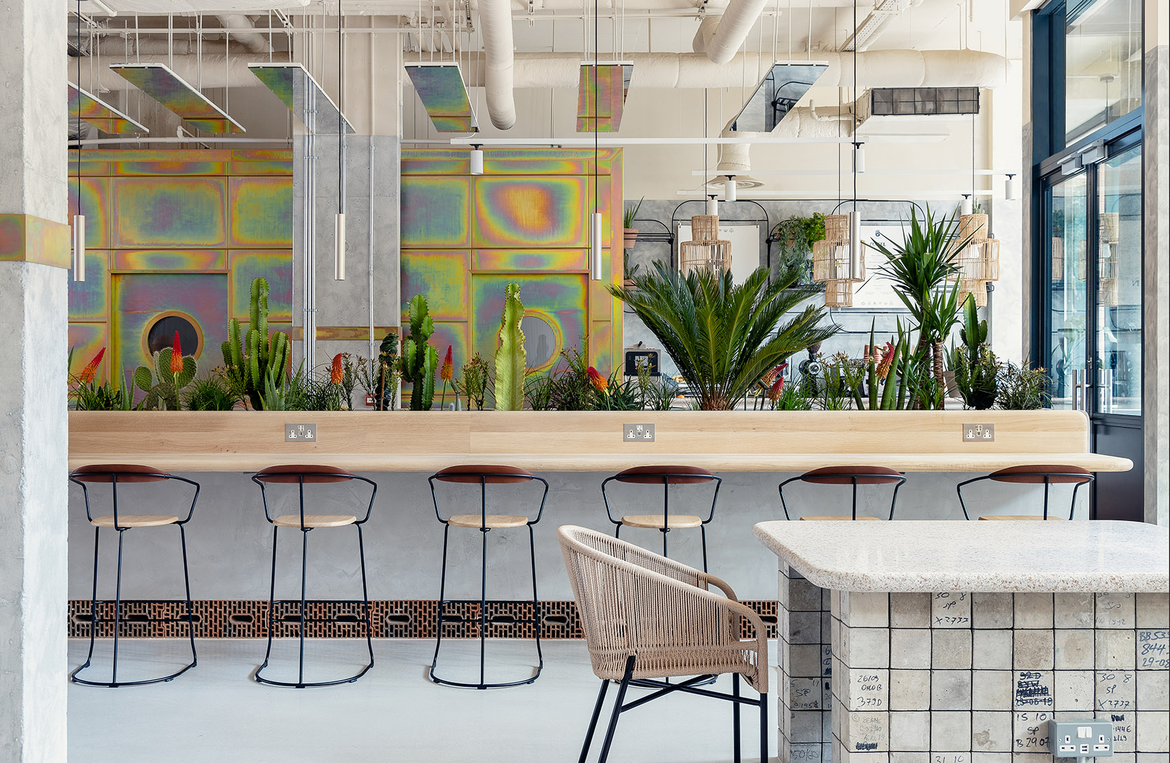 伦敦·Bermonds Locke公寓酒店设计 / Holloway Li