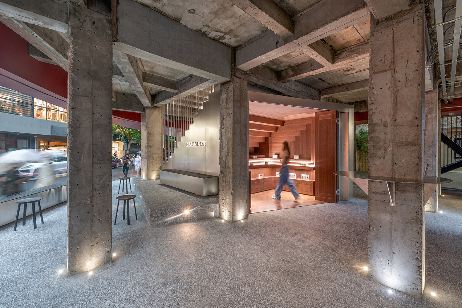 上海·“HARMAY話梅”美妆店(武康路)设计 / AIM恺慕