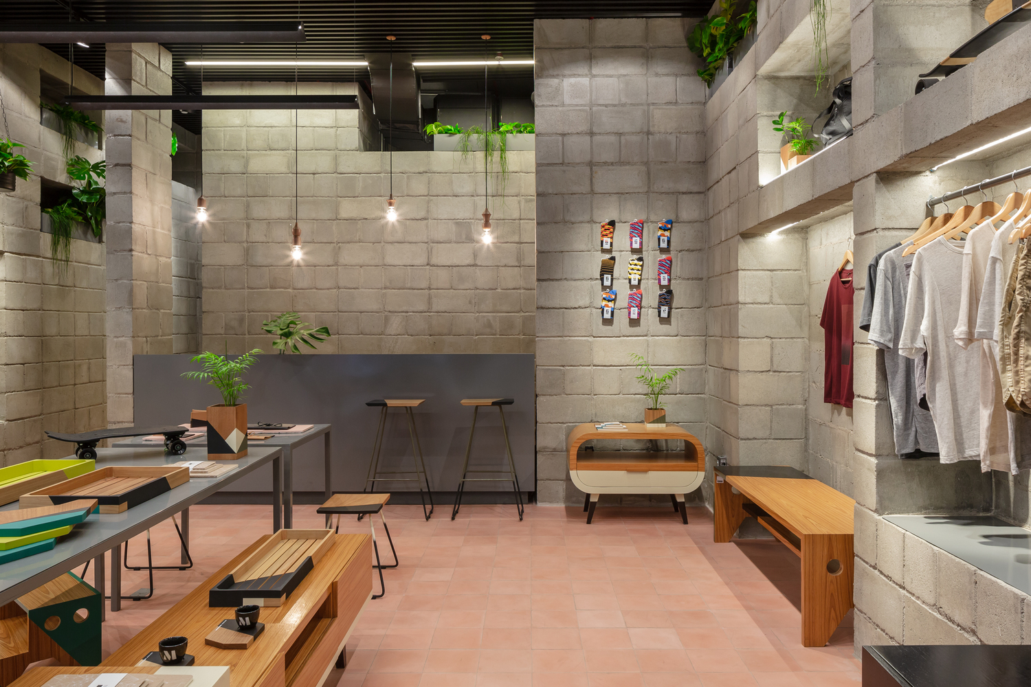 里约热内卢·ITSU品牌服装店设计