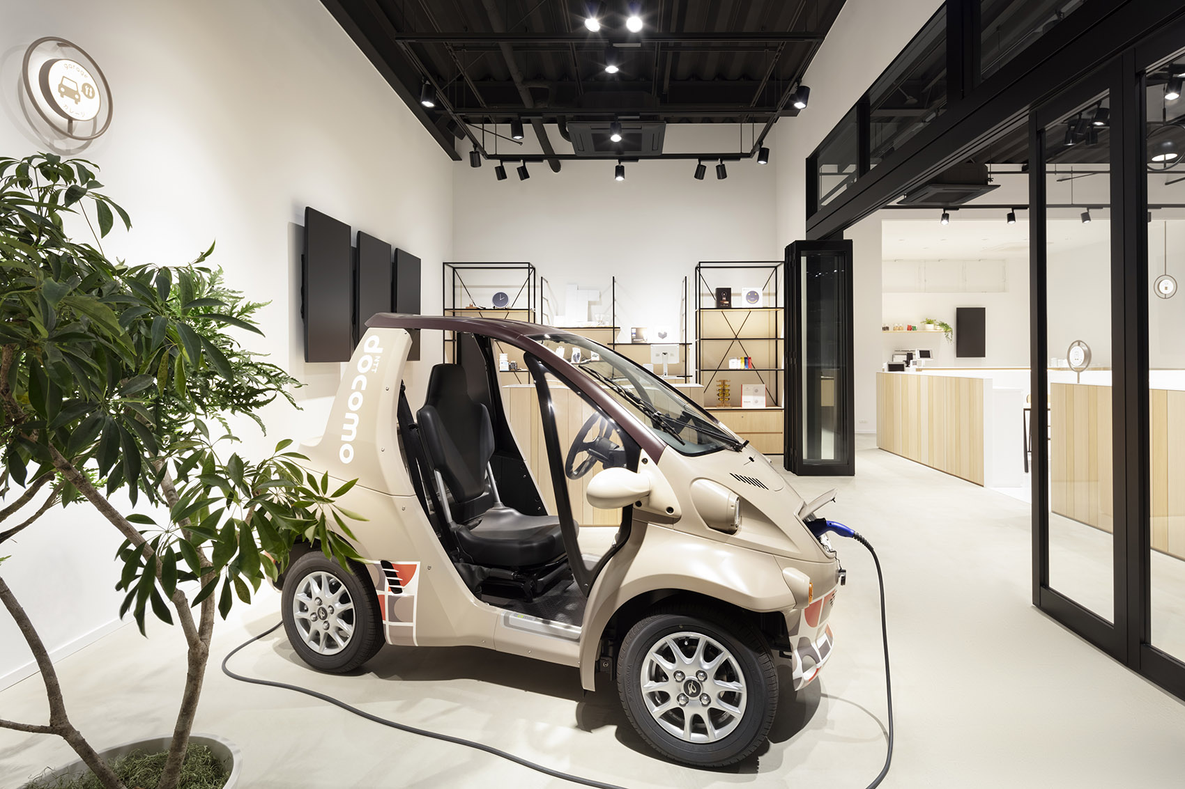 日本·docomo新零售体验店设计 / nendo