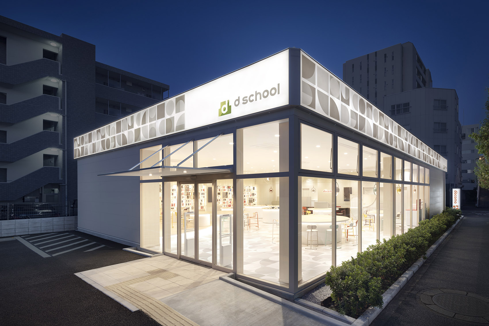 日本·docomo新零售体验店设计 / nendo