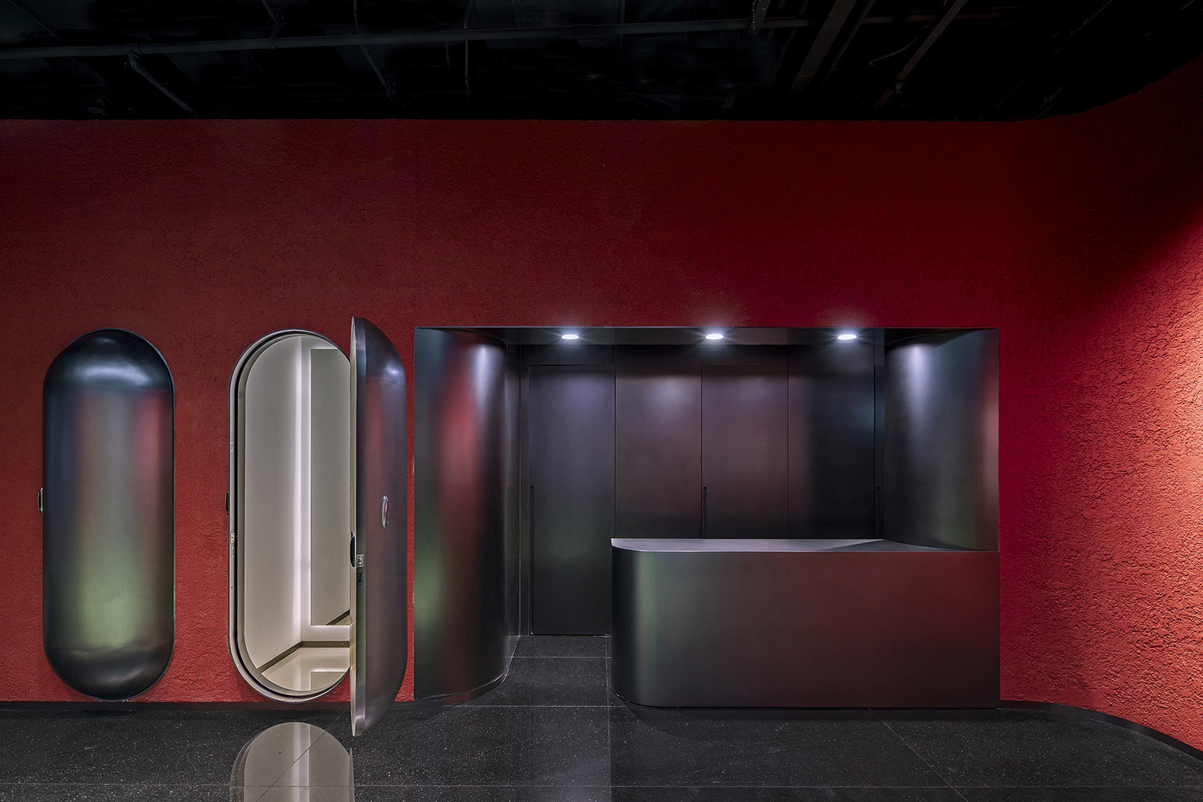 北京·KIKS潮牌店(3.3大厦店) / ROOI诺亿