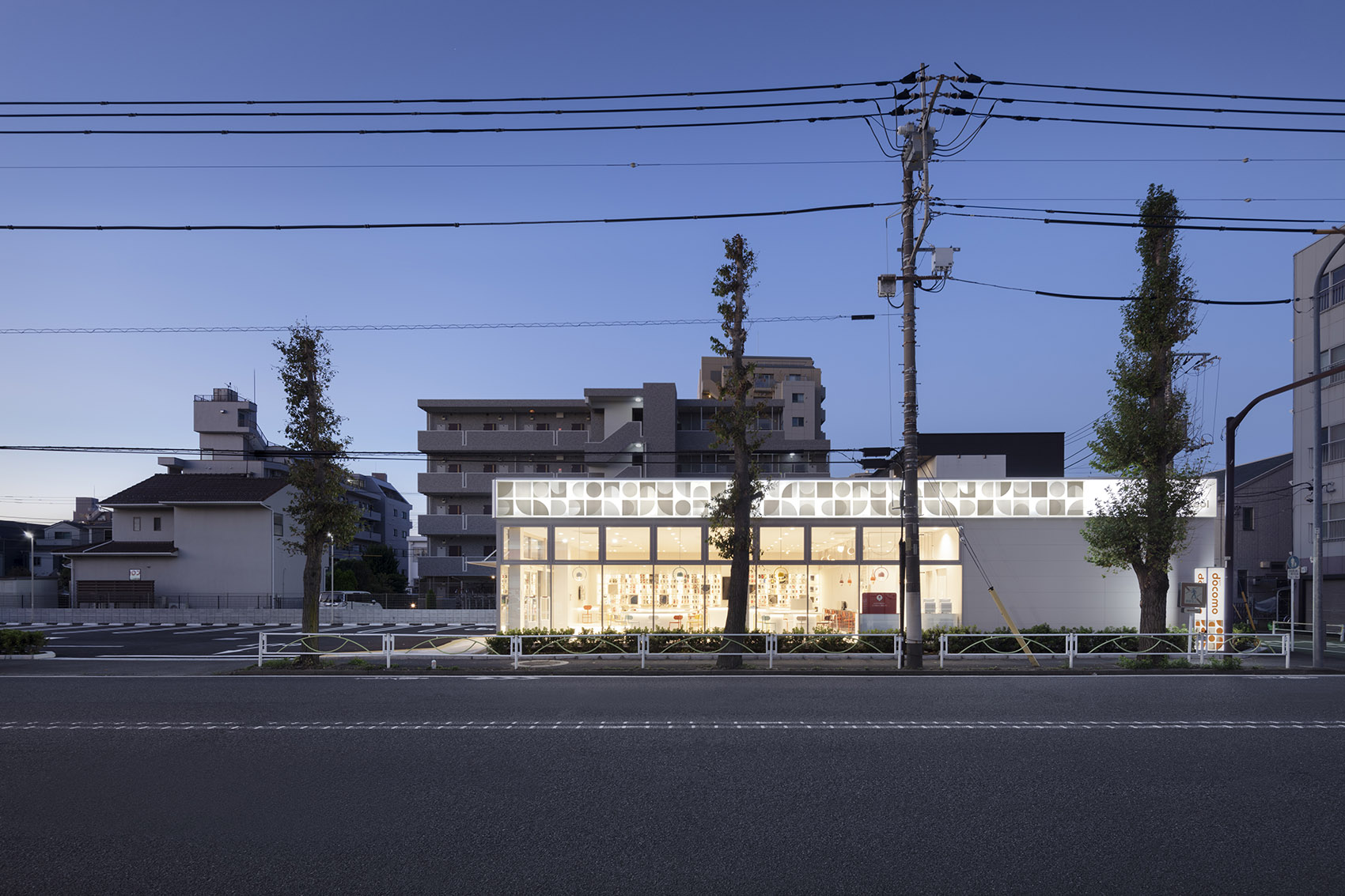 日本·docomo新零售体验店设计 / nendo
