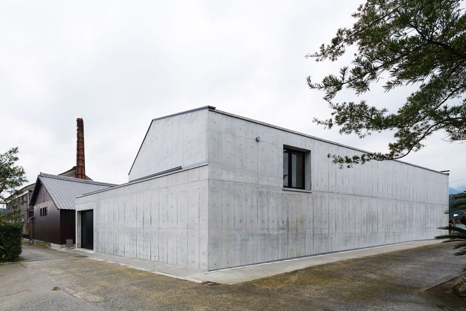 SHIRAITO 清酒厂扩建工程·日本 | a-um