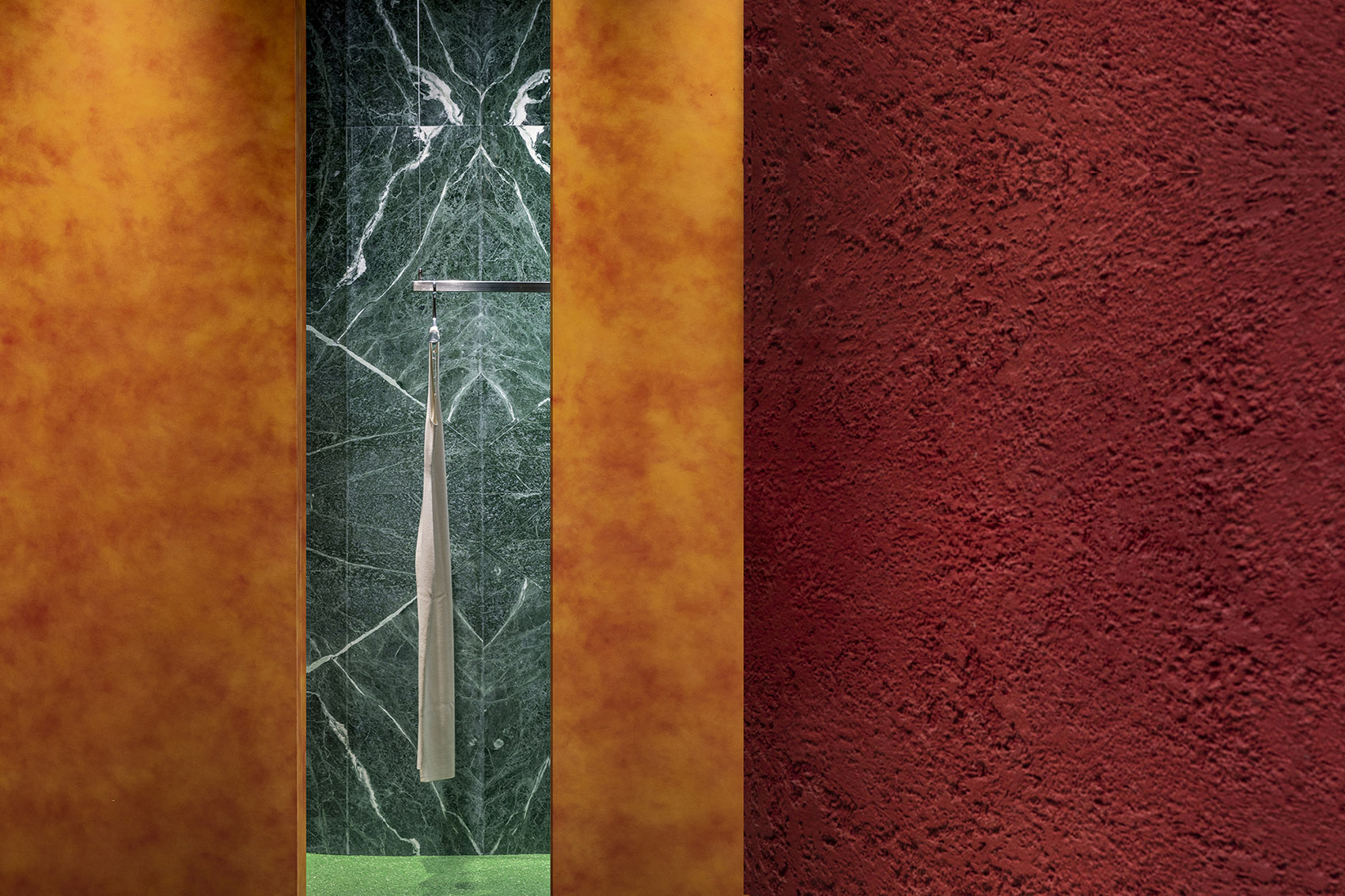 北京·KIKS潮牌店(3.3大厦店) / ROOI诺亿