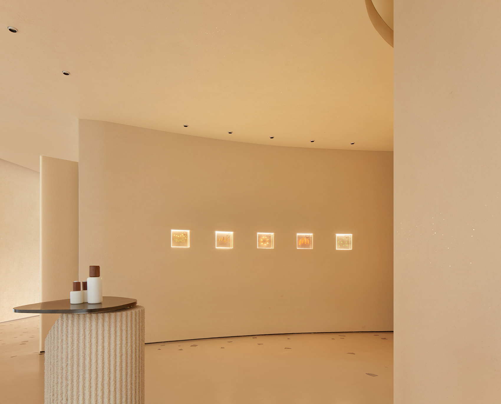 广州·“云惜”香气研究所设计 / 立品