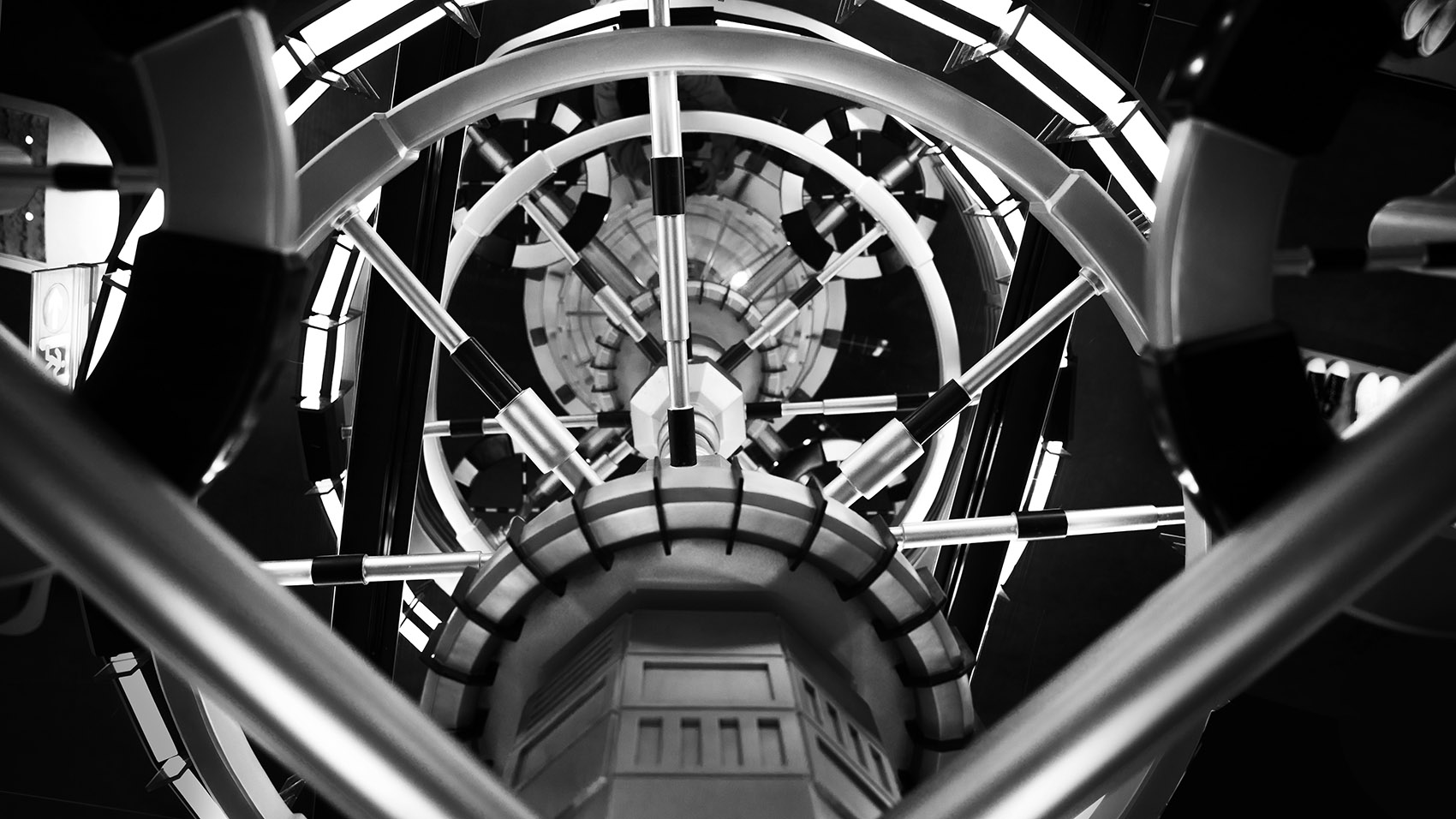 成都·MOON THE SPACE买手店设计 / 一己