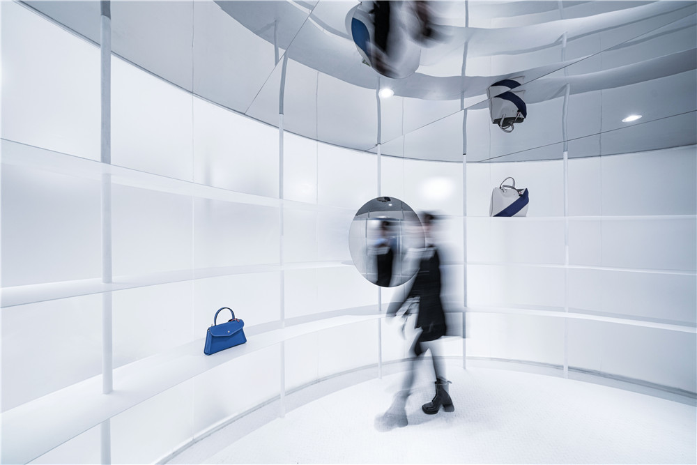 苏州·“VEGTEERA 漂浮的半分地球”买手店设计 / 飞界灵感