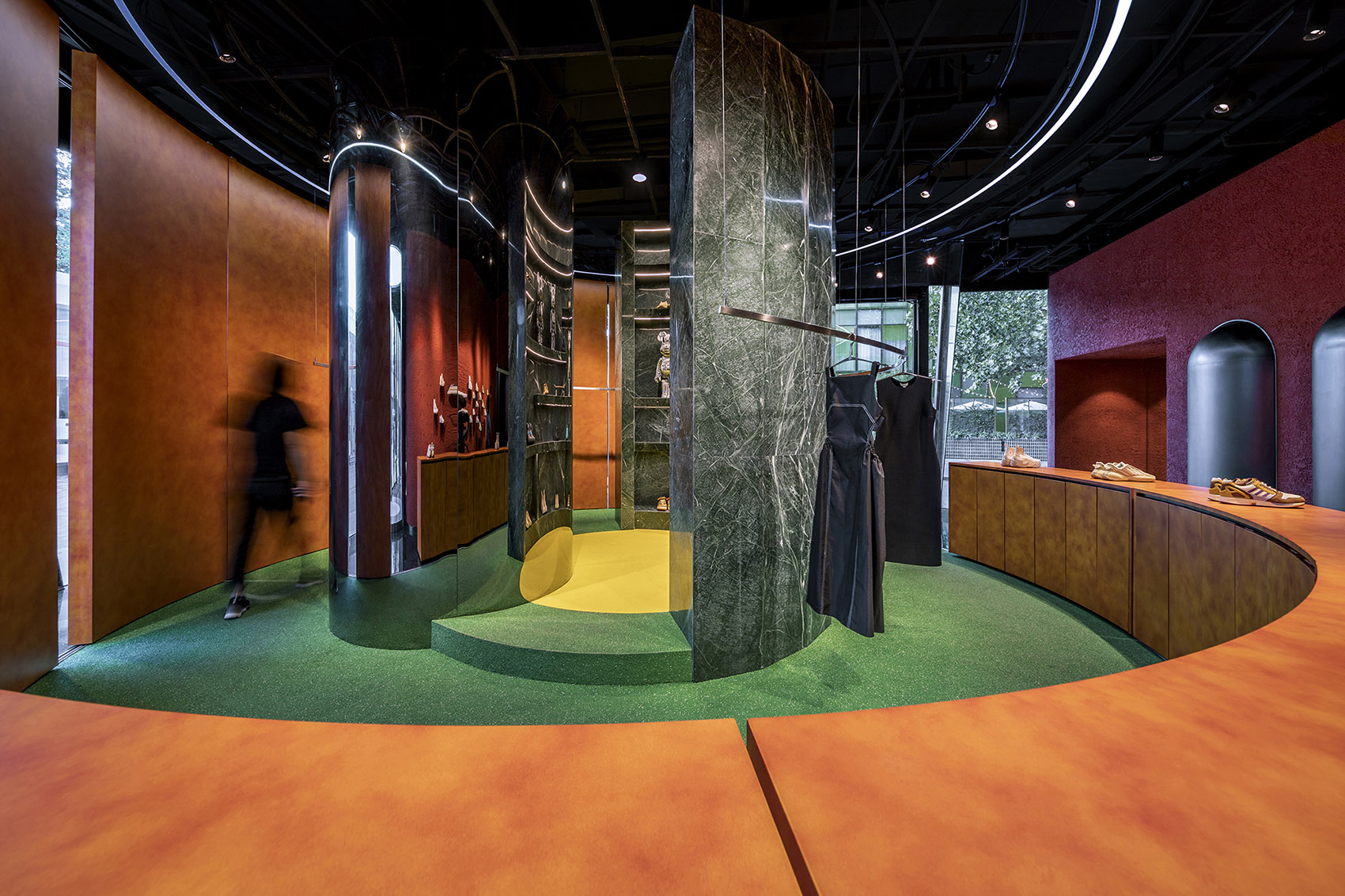 北京·KIKS潮牌店(3.3大厦店) / ROOI诺亿