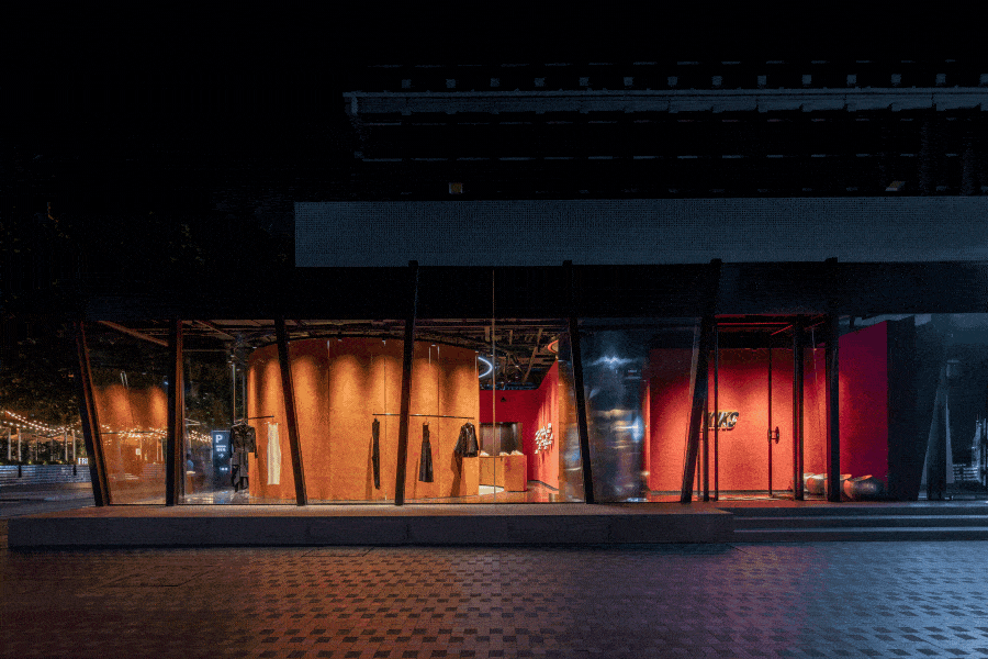 北京·KIKS潮牌店(3.3大厦店) / ROOI诺亿