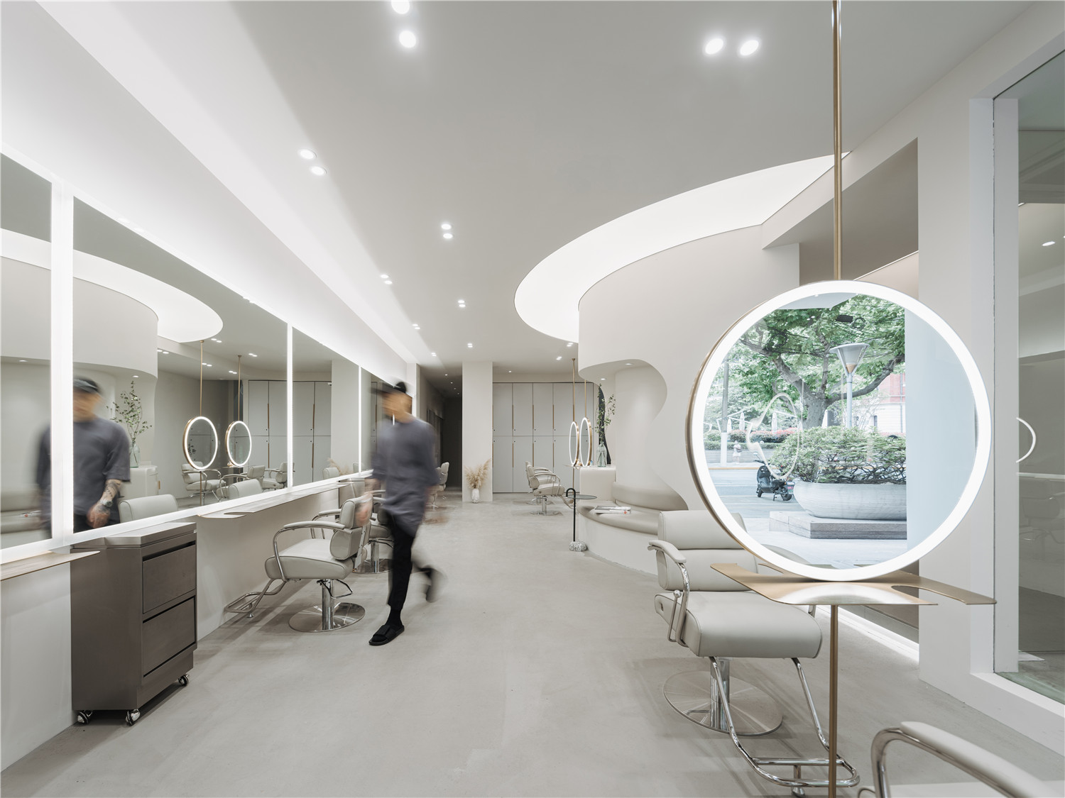 上海·A SURPRISE TO YOU美发店设计