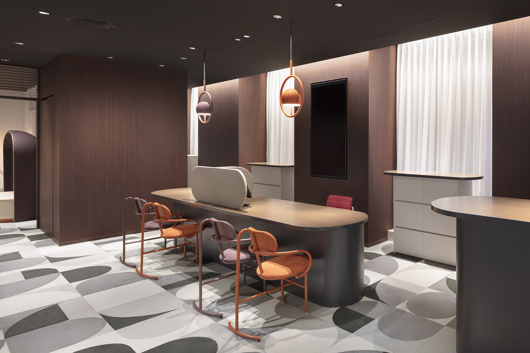 日本·docomo新零售体验店设计 / nendo