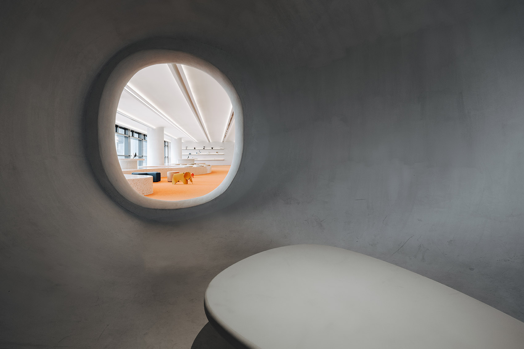 广州·“朝彻书屋”图书馆设计 / Wutopia Lab