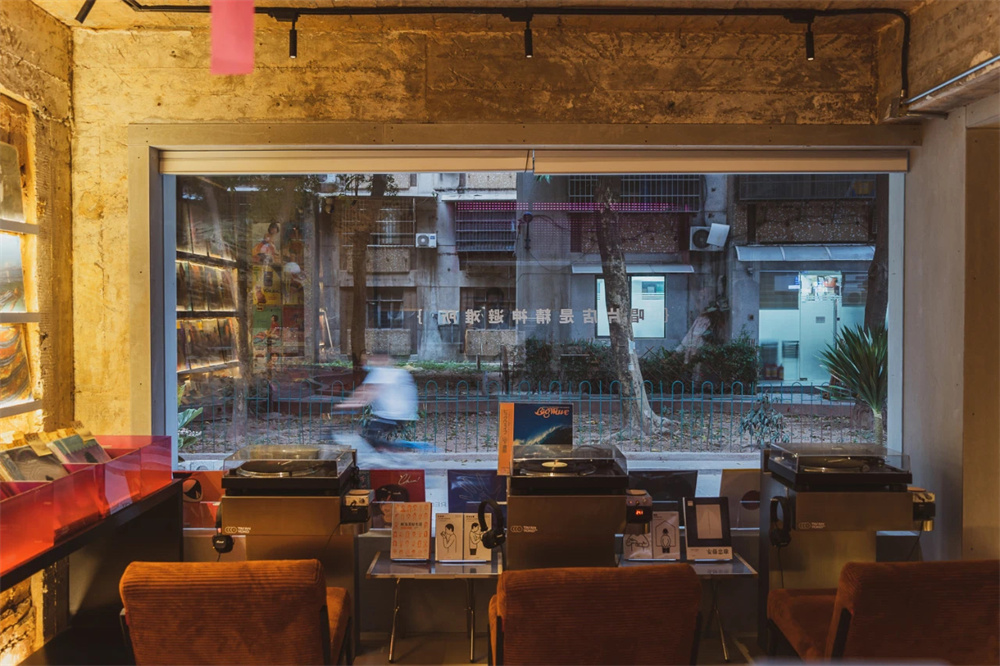 广州·“泰安洋行”黑胶唱片店设计 / STUDIO SHEEN明阳