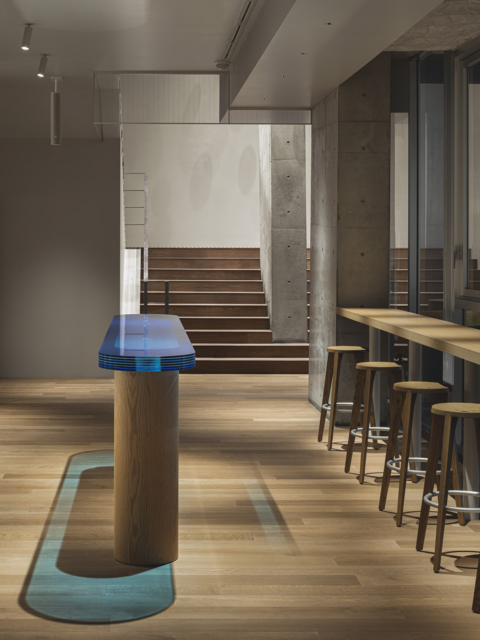 日本大阪·“Blue Bottle Coffee”蓝瓶咖啡厅(梅田茶屋町店) / I IN