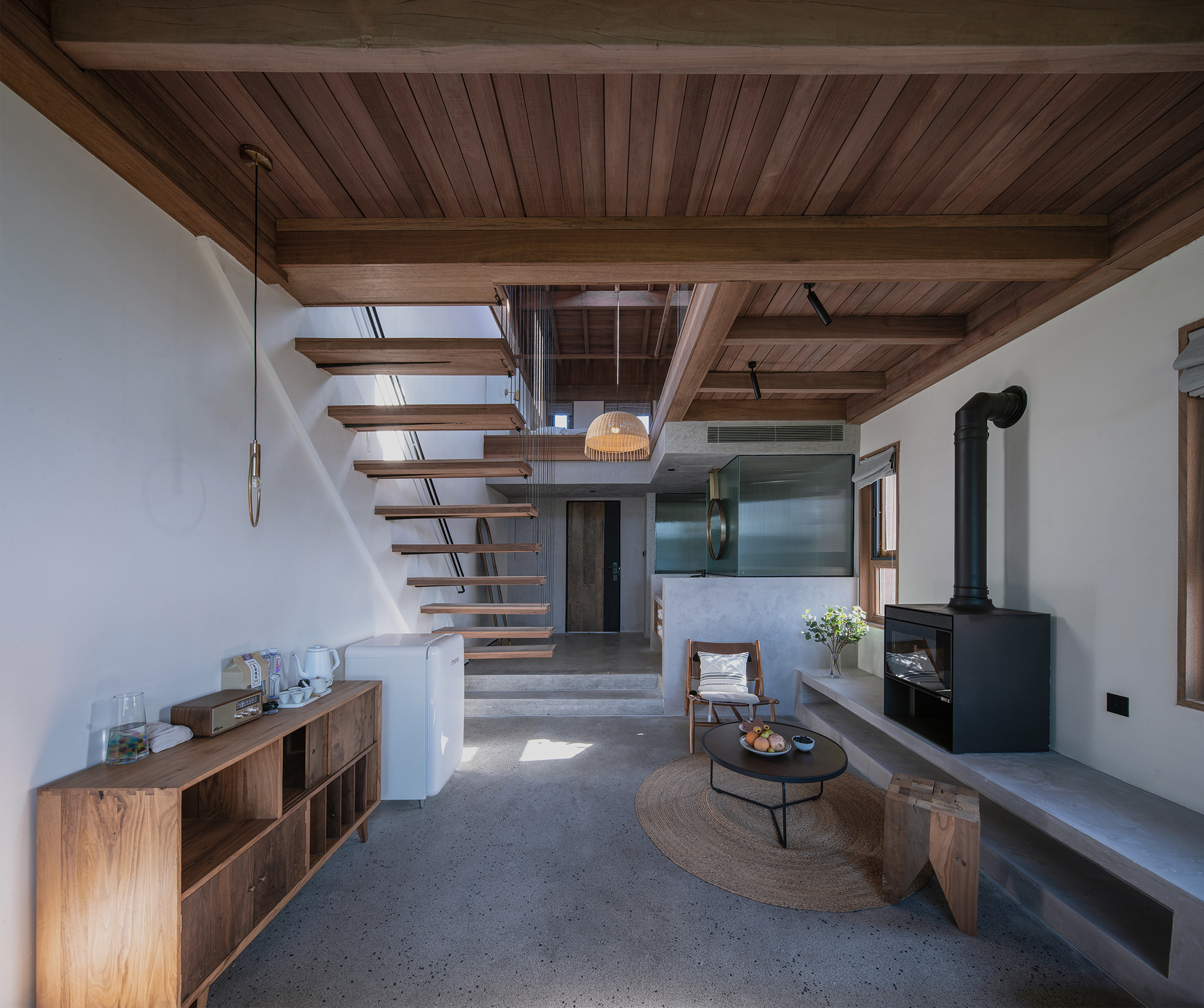 张家界·马儿山燕儿窝民宿 / 尌林建筑