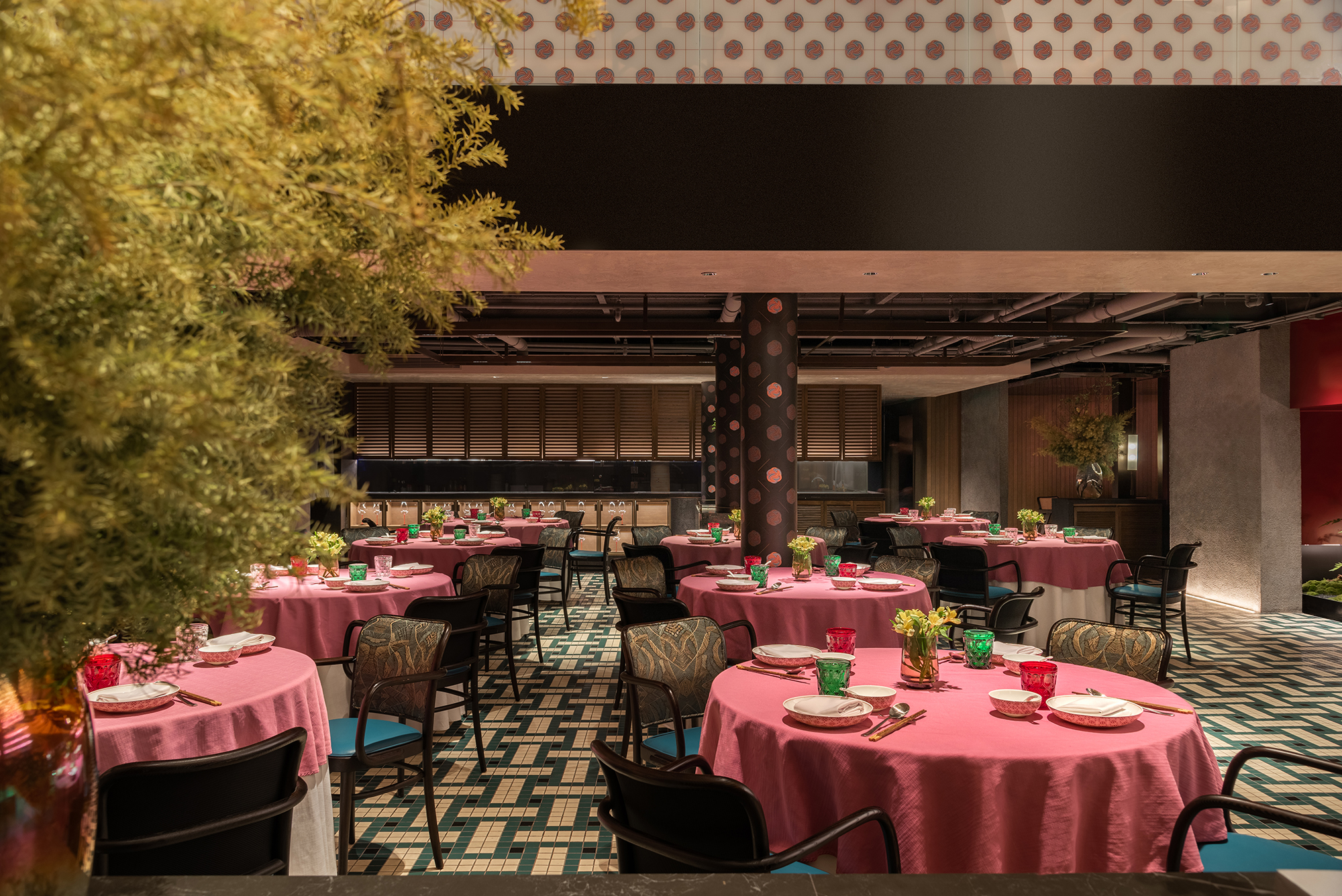 北京·“粤食佳”品牌餐厅设计 / IN·X屋里门外