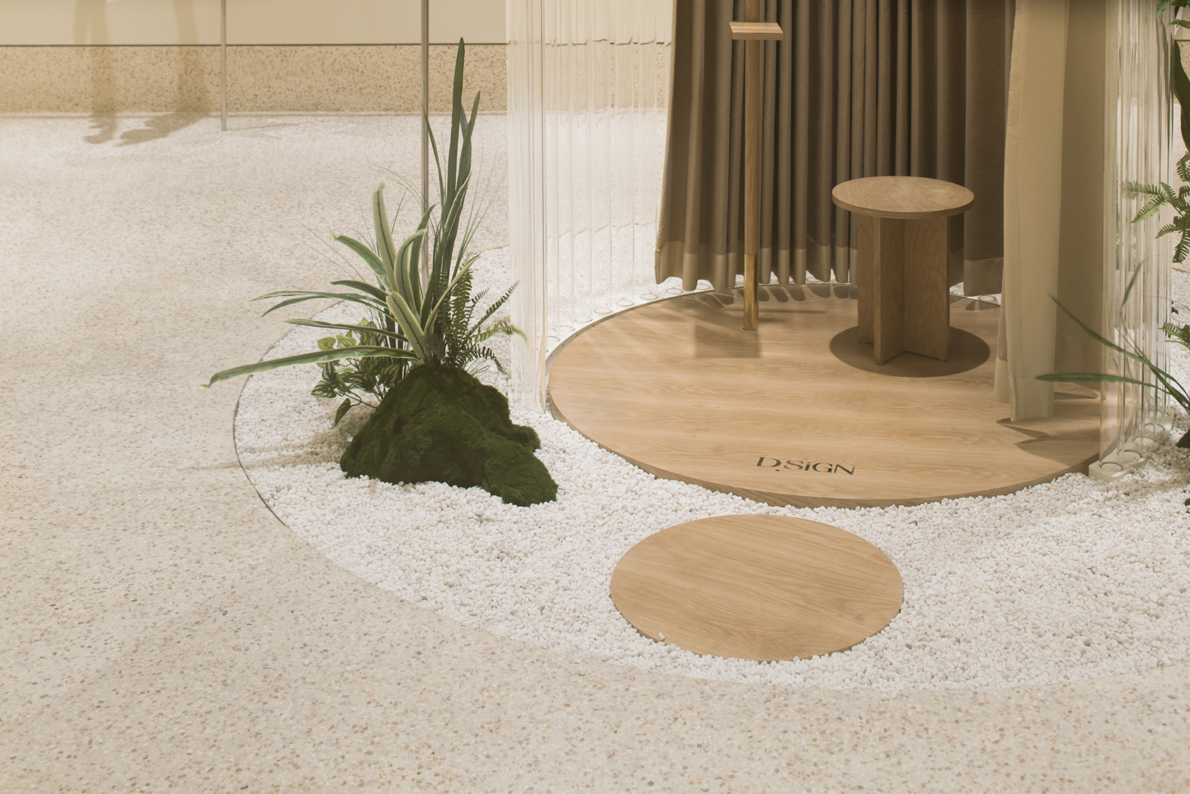 南京·D.SIGN服装店设计 / 编筑