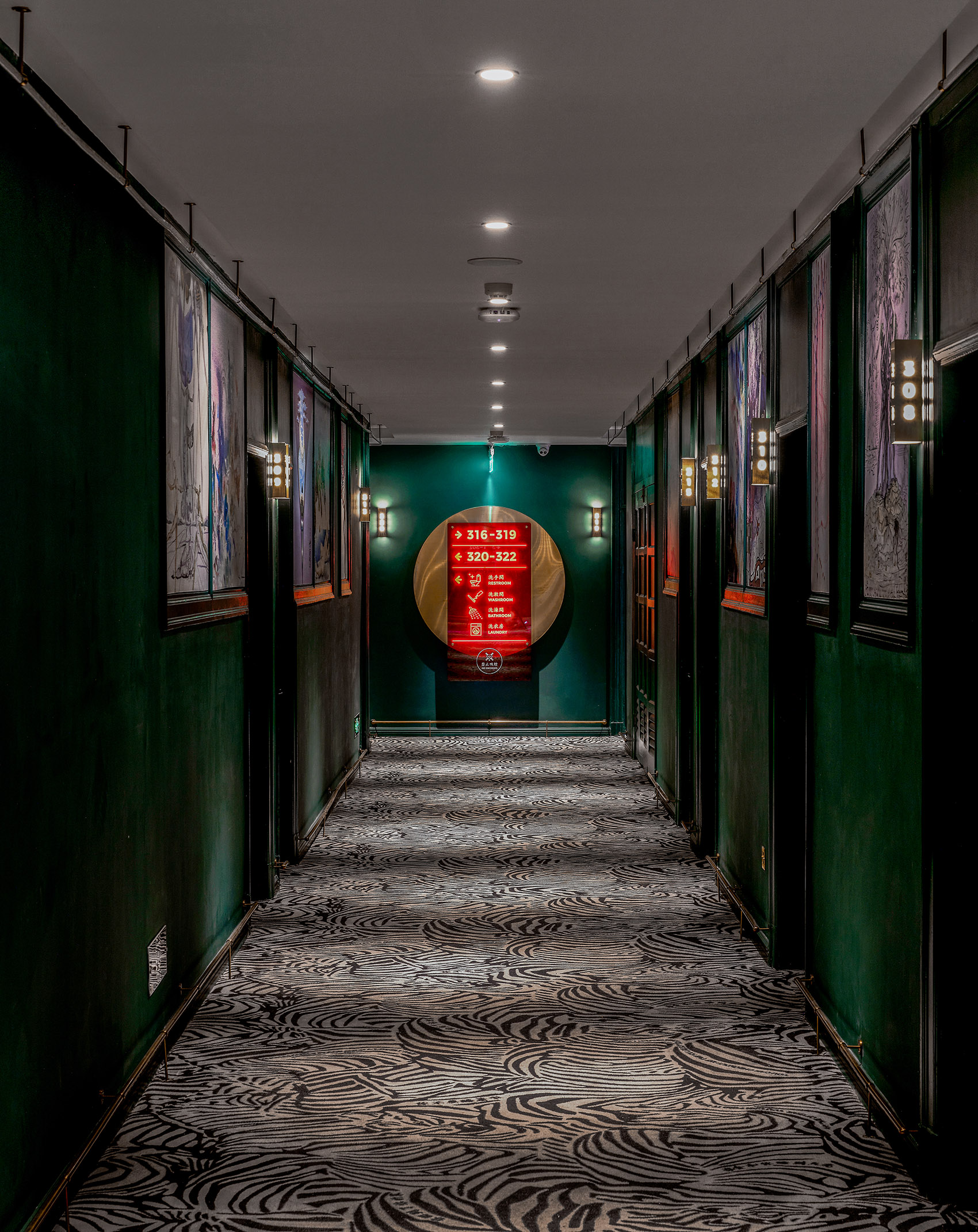 杭州·“走耳又YMCA”复古风精品酒店设计 / 泛域