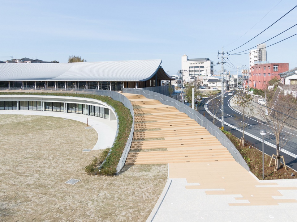 天草市综合设施KOKORASU&middot;日本 | 株式会社日建设计