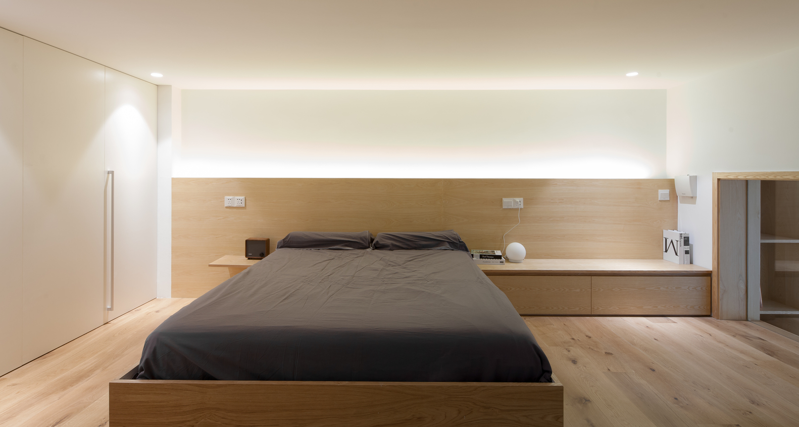 上海里弄老房LOFT改造设计 / 木卡