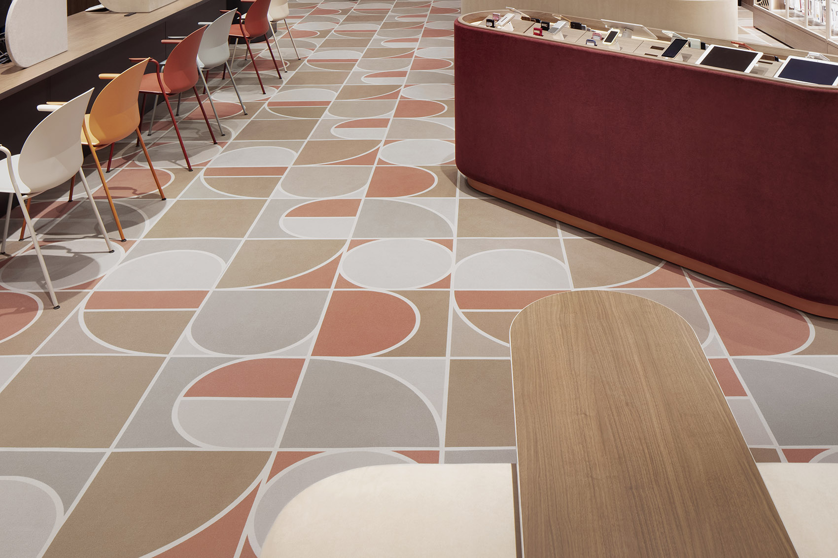 日本·docomo新零售体验店设计 / nendo