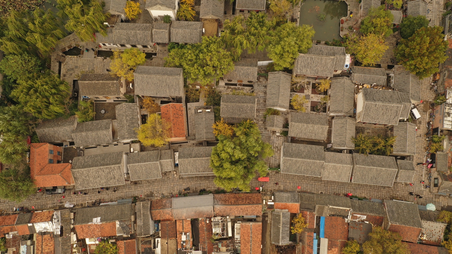 济南·百花洲C1C2古建落群改造精品酒店 / CCDI