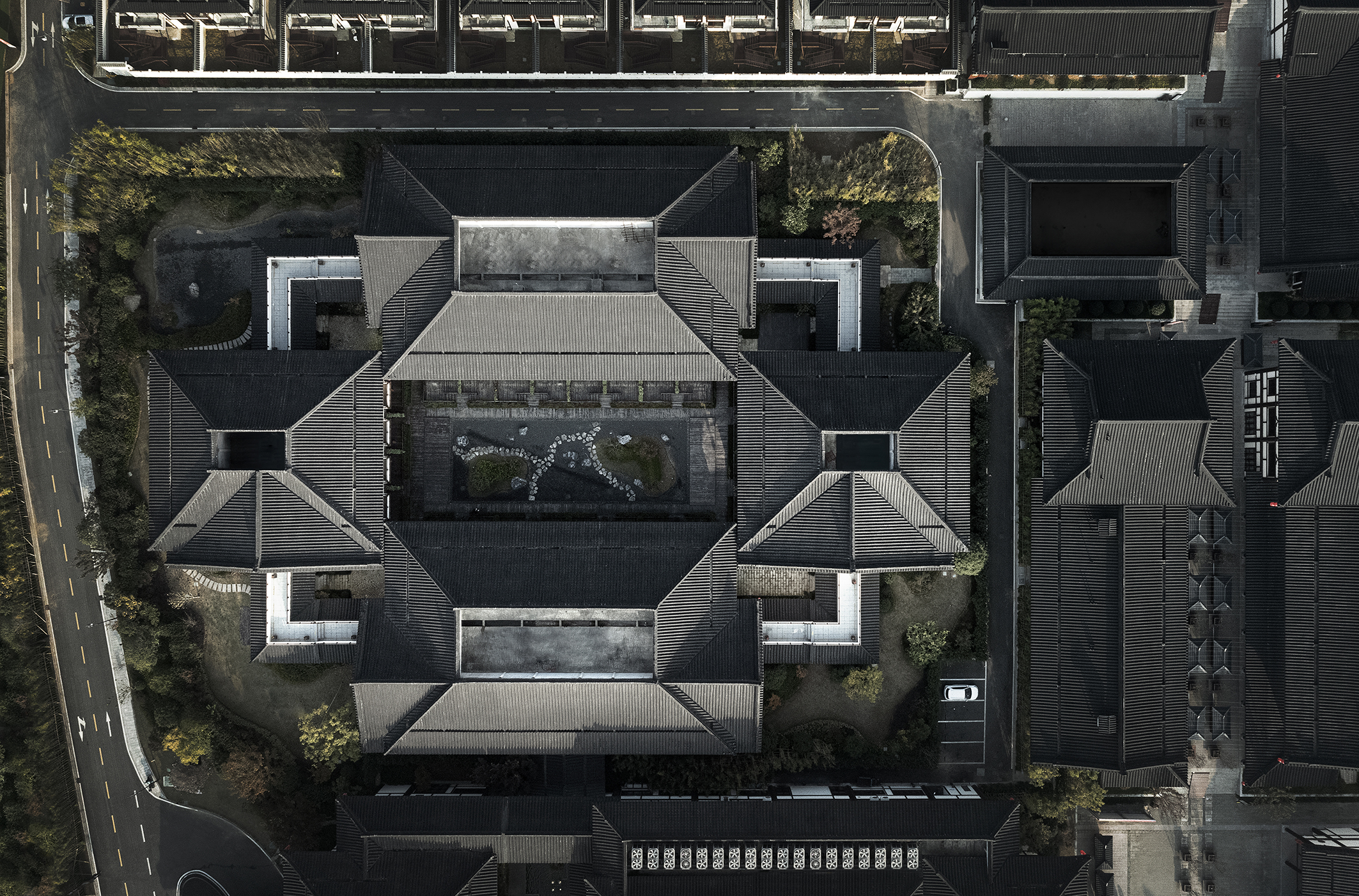 浙江湖州·“长兴大唐贡茶璞仕”酒店设计 / 肯纳